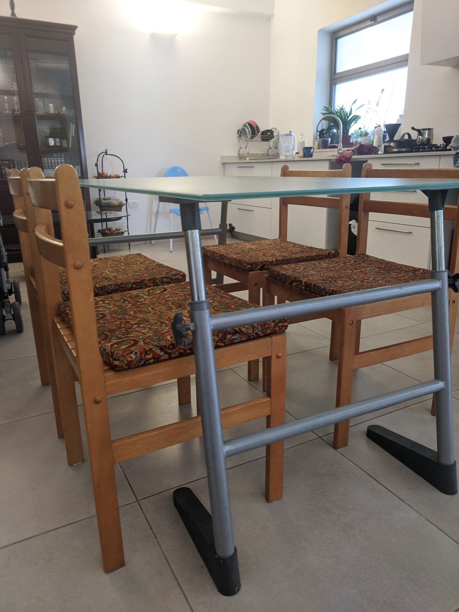 כיסאות עץ מלא chair - The Jerusalem Market