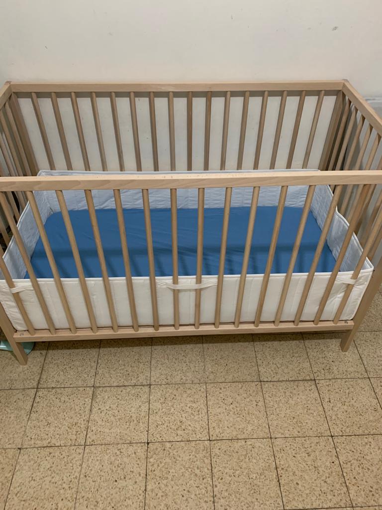 Crib - The Jerusalem Market