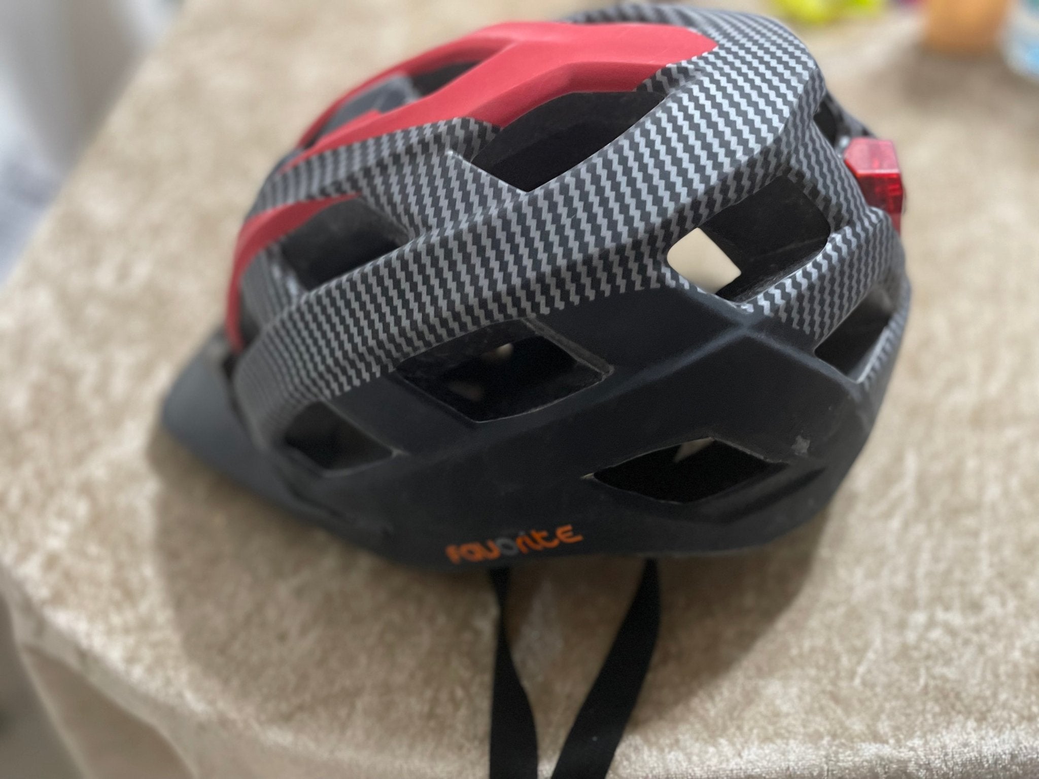 bike helmet - The Jerusalem Market