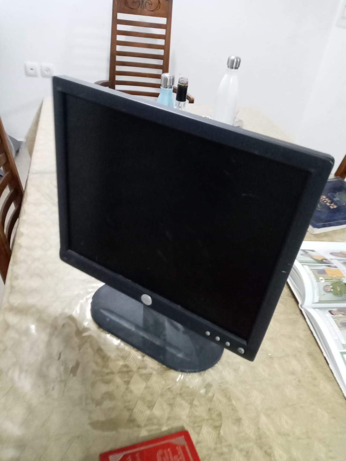 Dell flat screen 15 inch - The Jerusalem Market