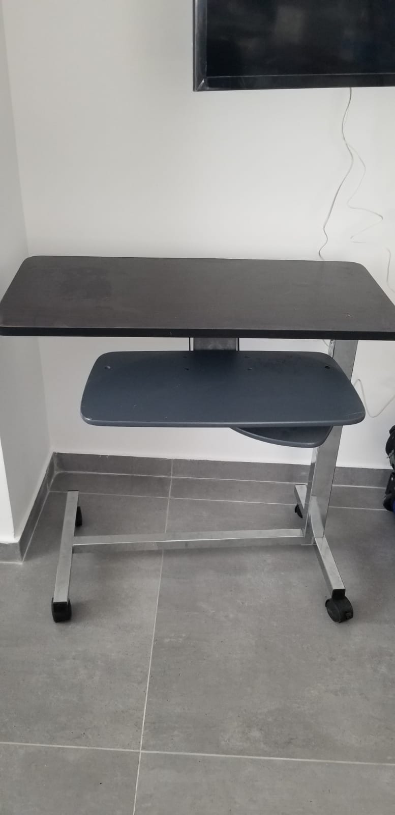 computer table - The Jerusalem Market