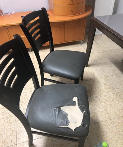 Table and chairs - The Jerusalem Market
