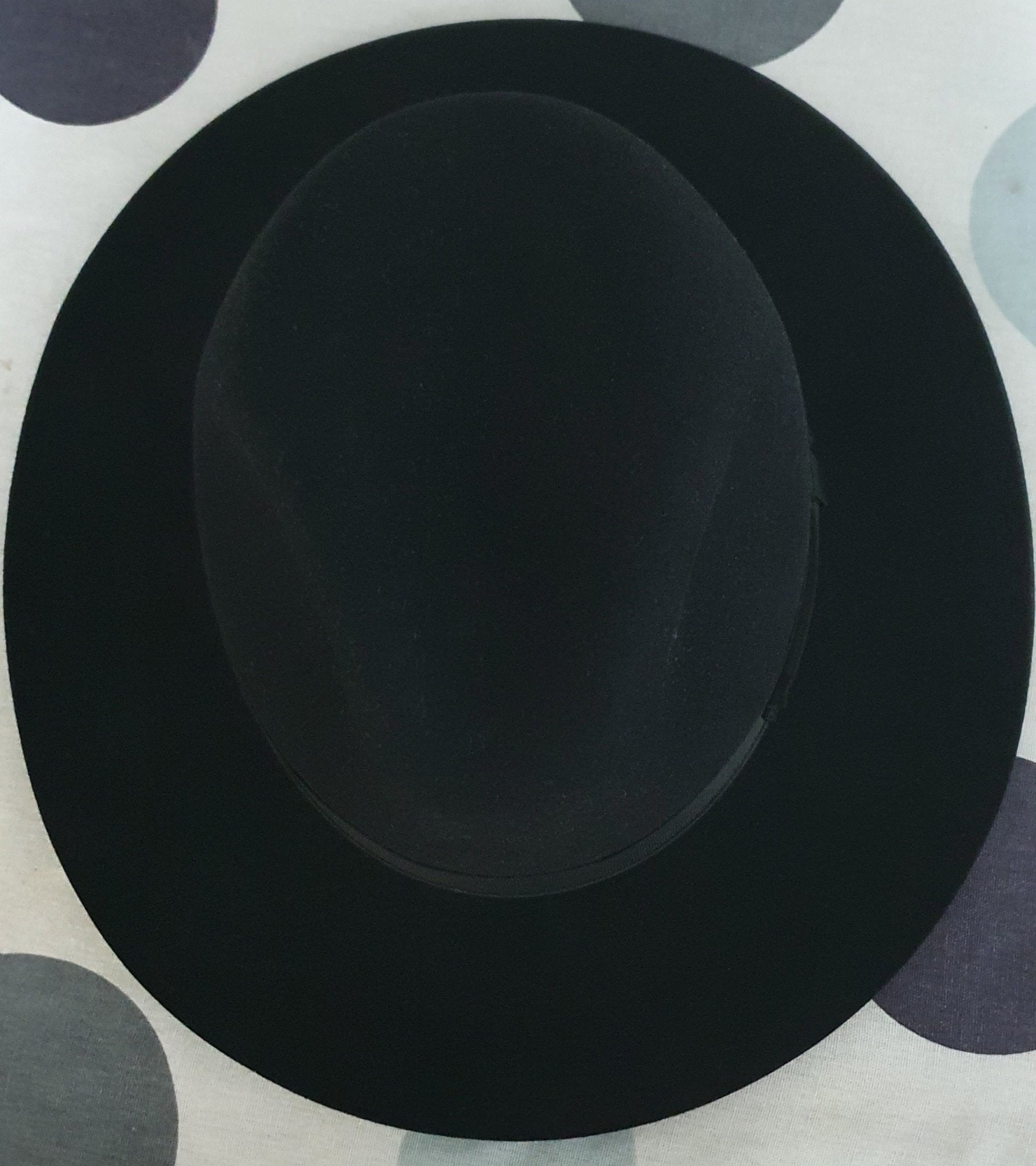 Black hat size 56 - The Jerusalem Market