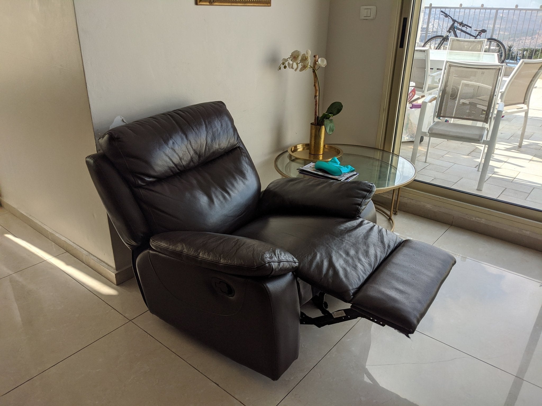 Couch and Recliner - The Jerusalem Market