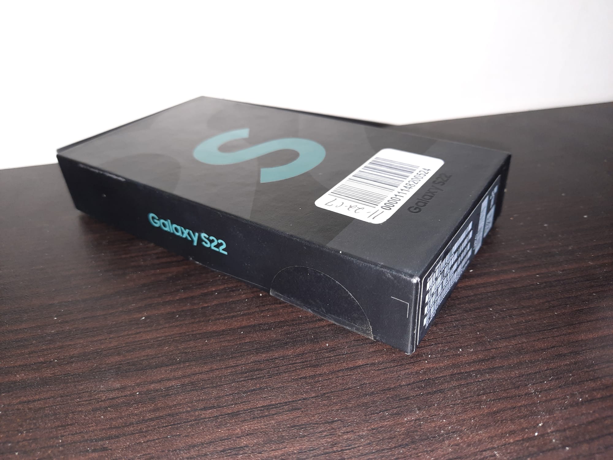 Samsung Galaxy S22 - The Jerusalem Market
