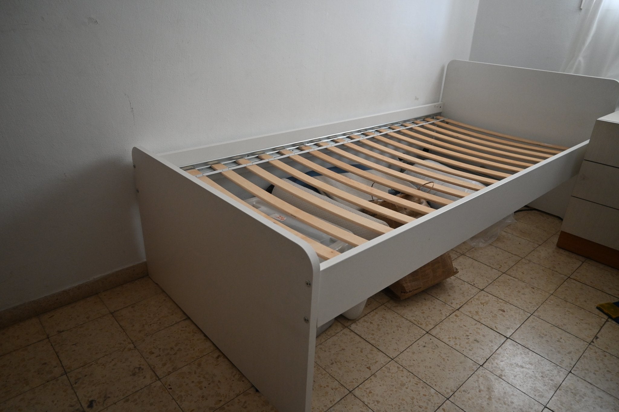 Ikea Beds - The Jerusalem Market