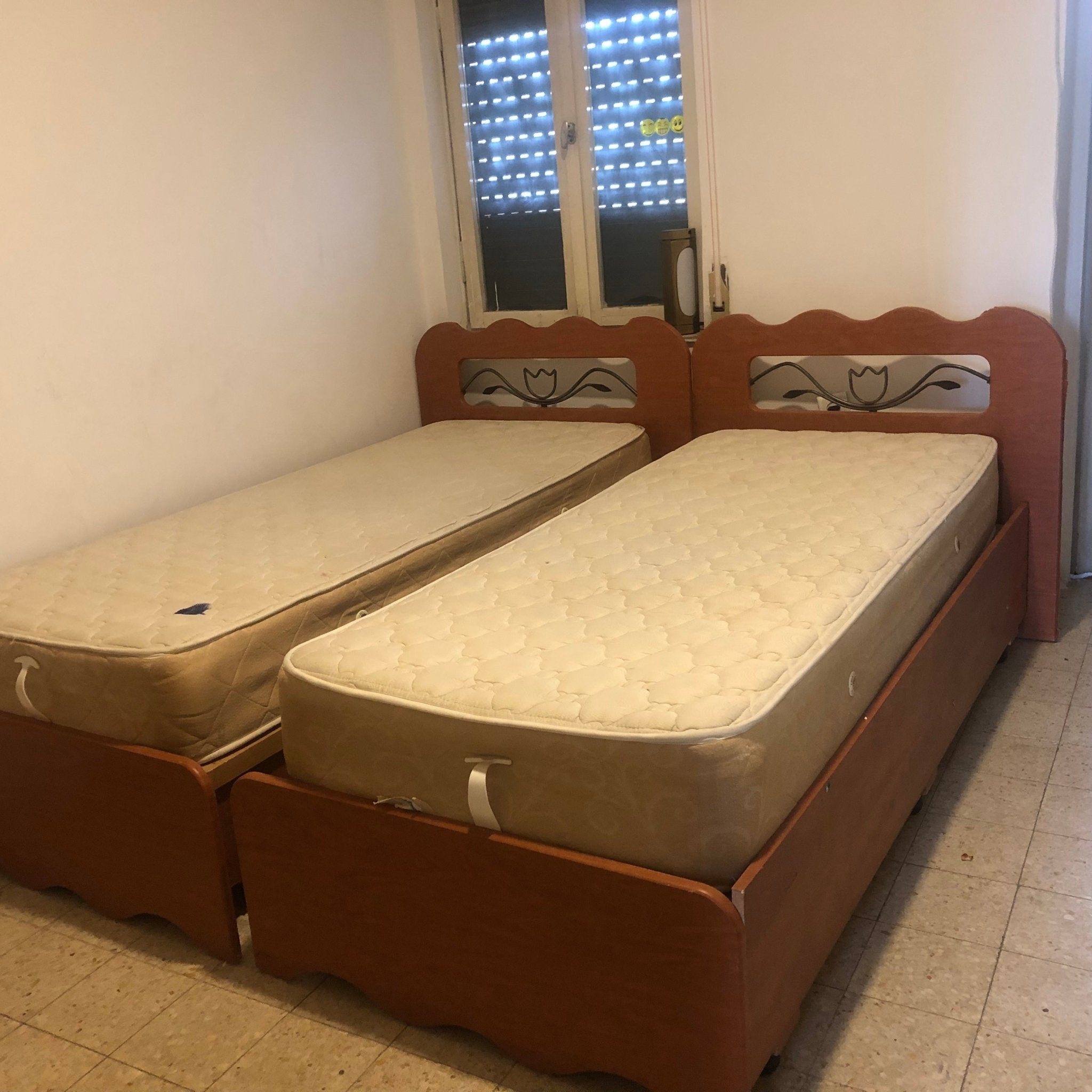 Master-beds w under bed storage - The Jerusalem Market