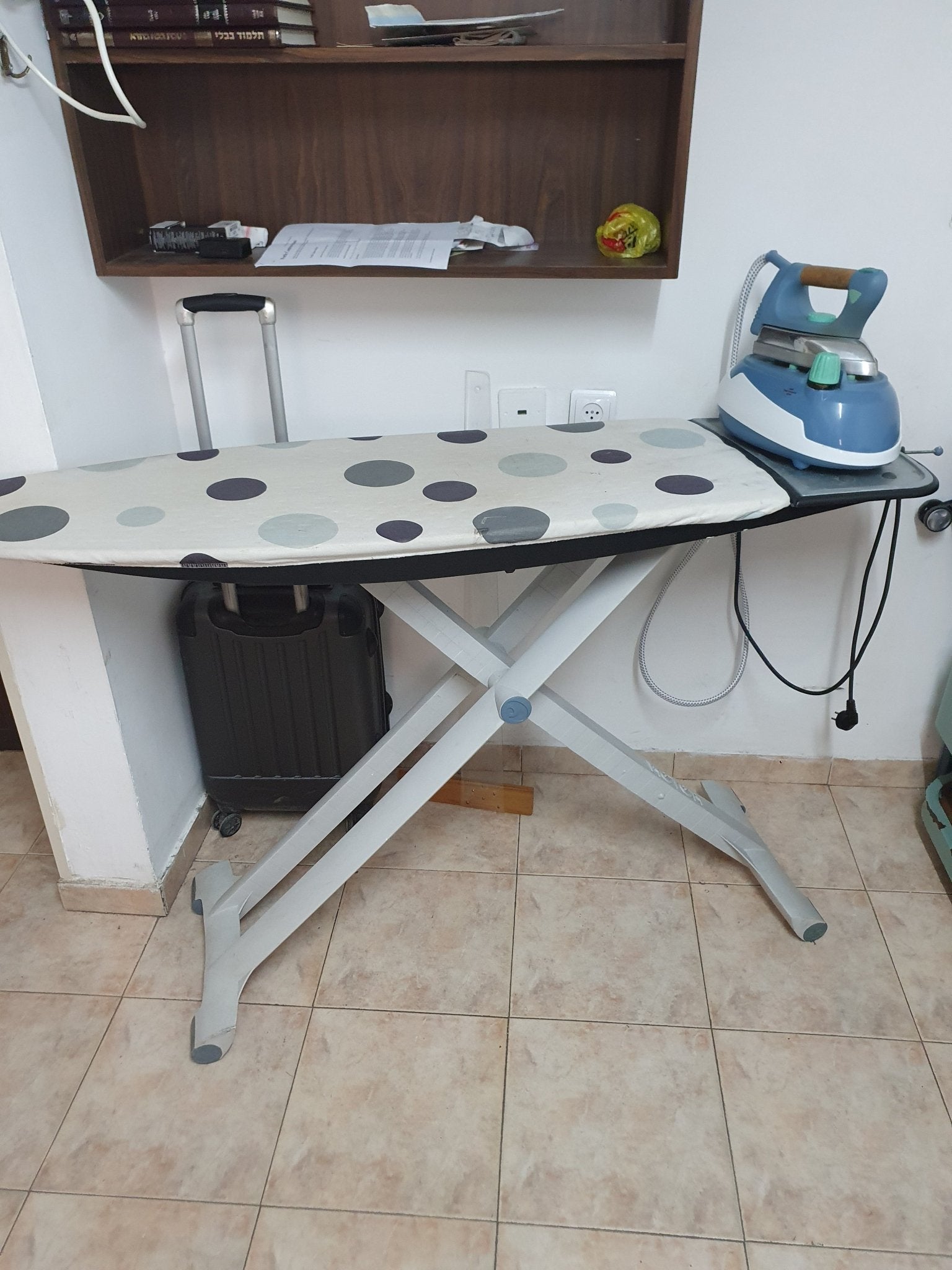 Keter Lotus Ironing Board - The Jerusalem Market