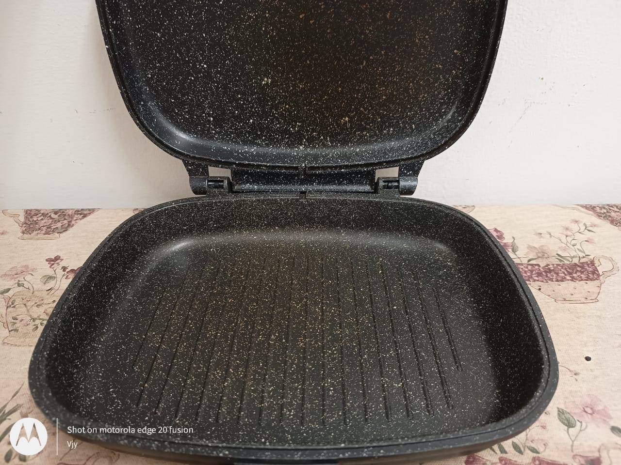 Grill pan - The Jerusalem Market