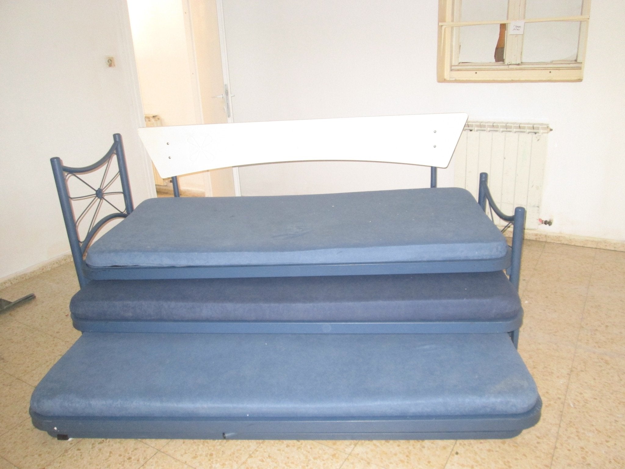 Triple bed/Hi-riser - The Jerusalem Market