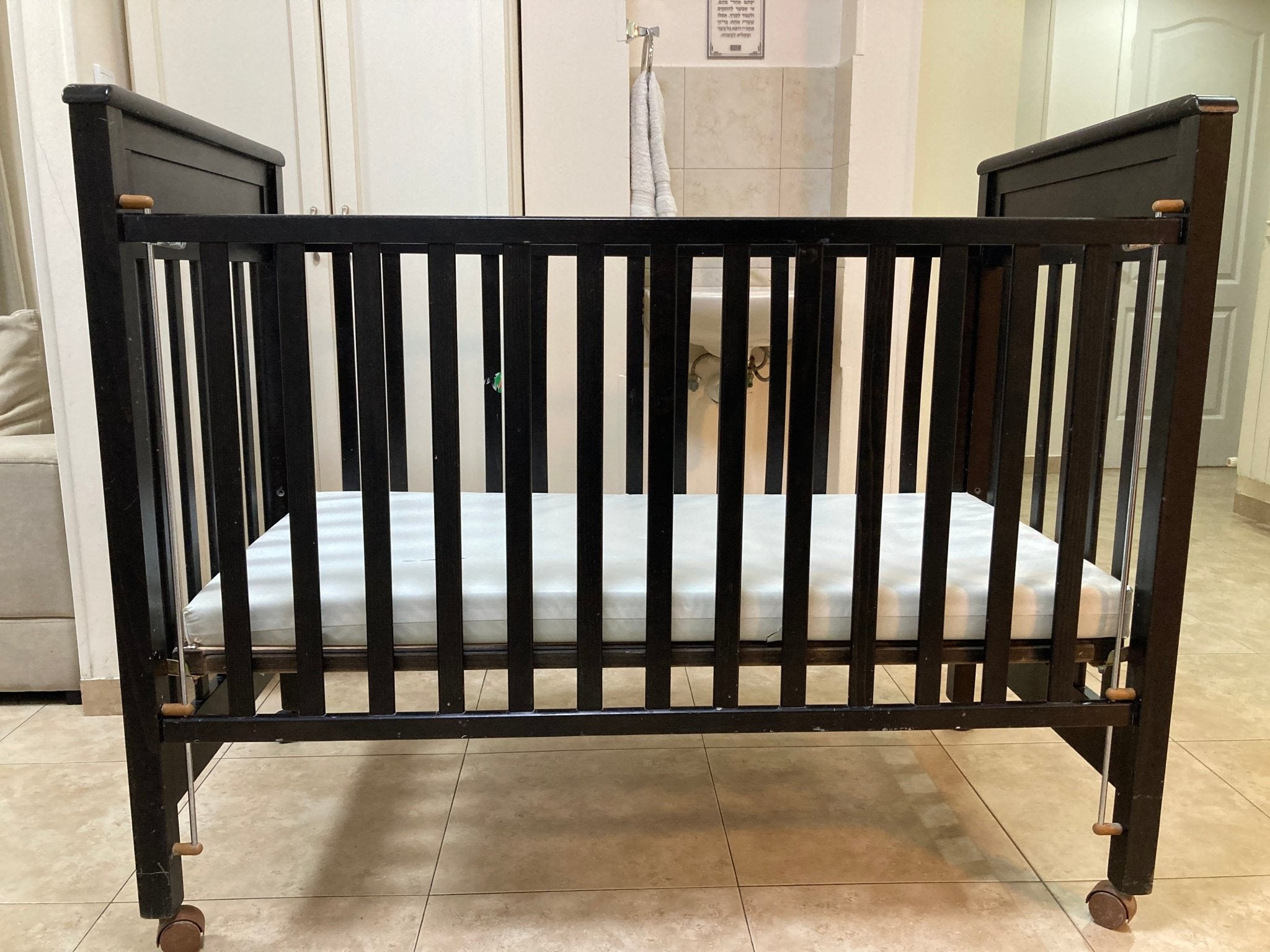 crib - The Jerusalem Market