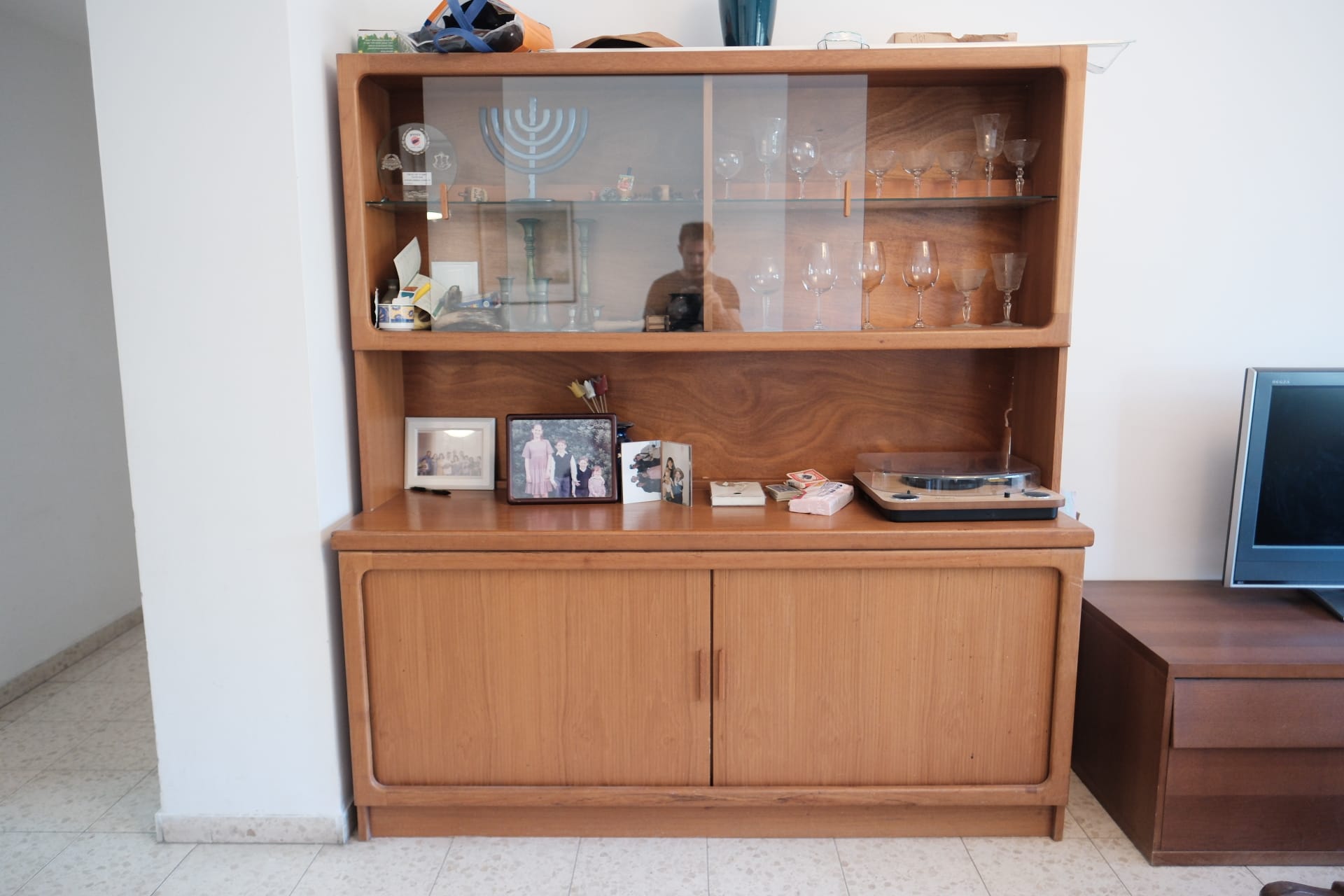 Beautif Vintage Teak Hutch Cabinet
