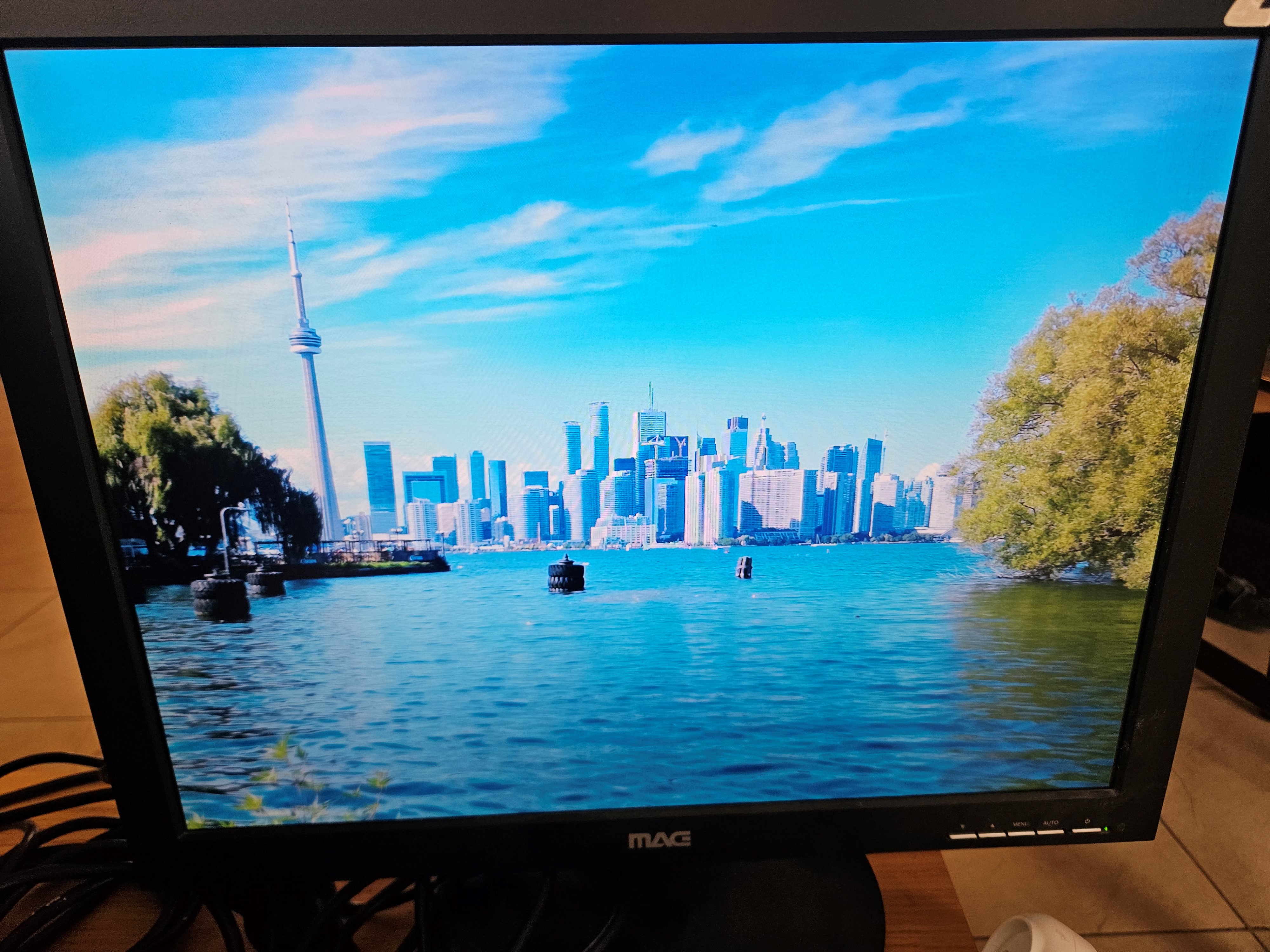 MAG XP2011 Screen
