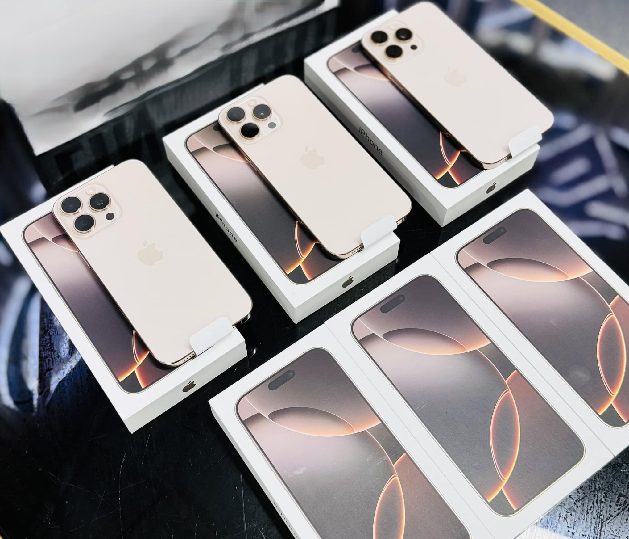 Apple iPhone 16 Pro Max, iPhone 16 Pro, iPhone 16, 16 Plus, 15 Pro Max, Samsung Galaxy S25 Ultra