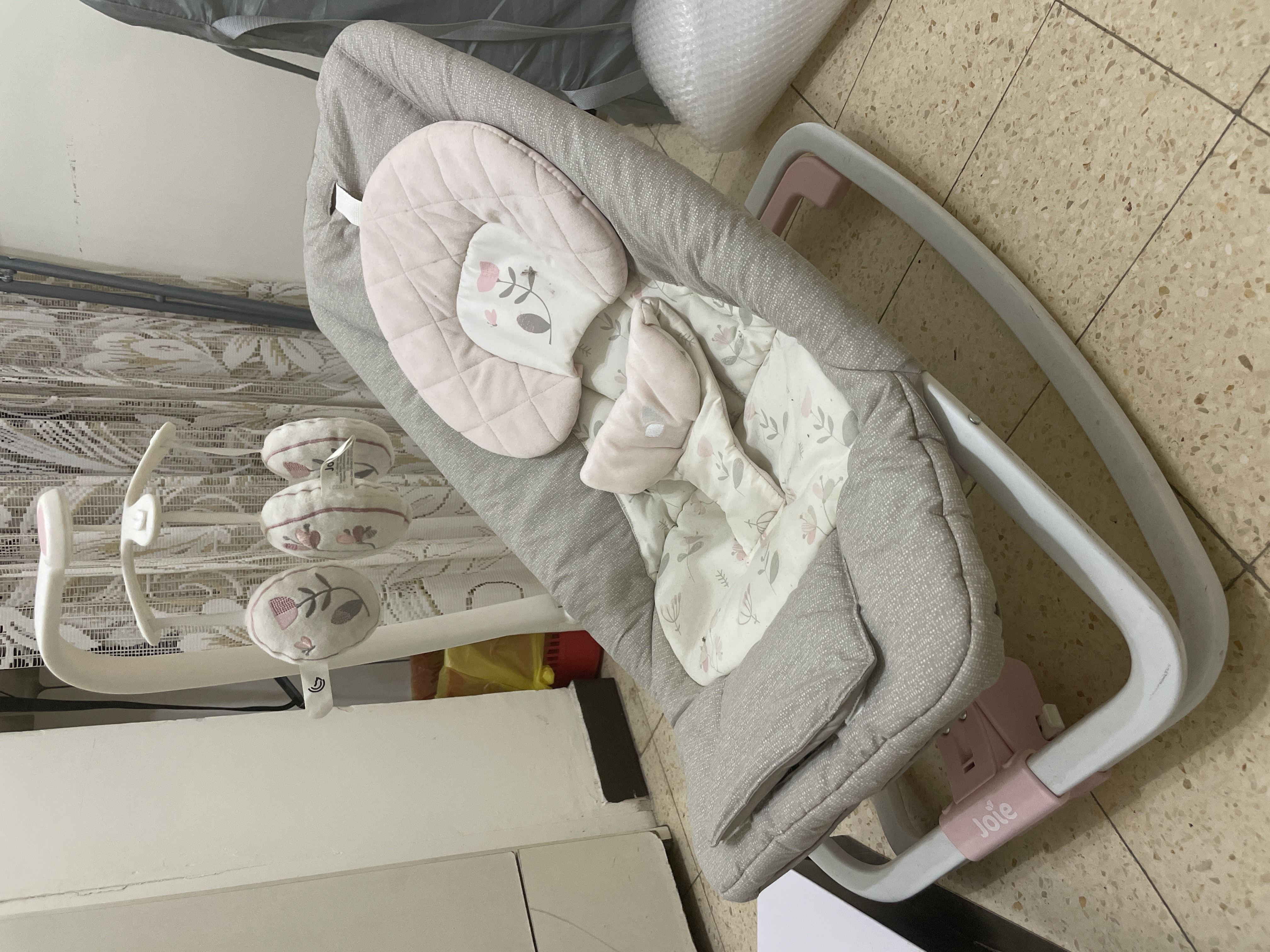 Baby bouncer