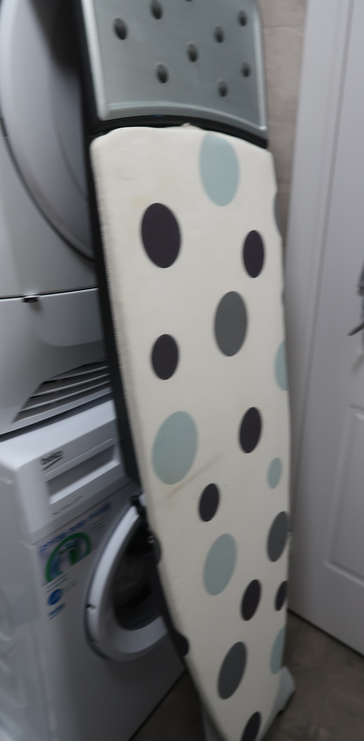 Keter Lotus Ironing BOard