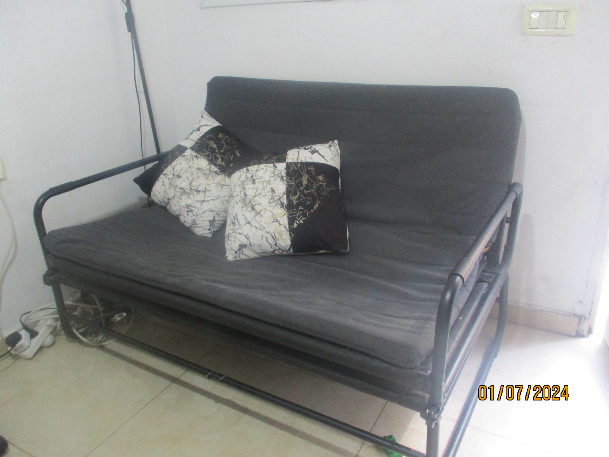 2 seater couch