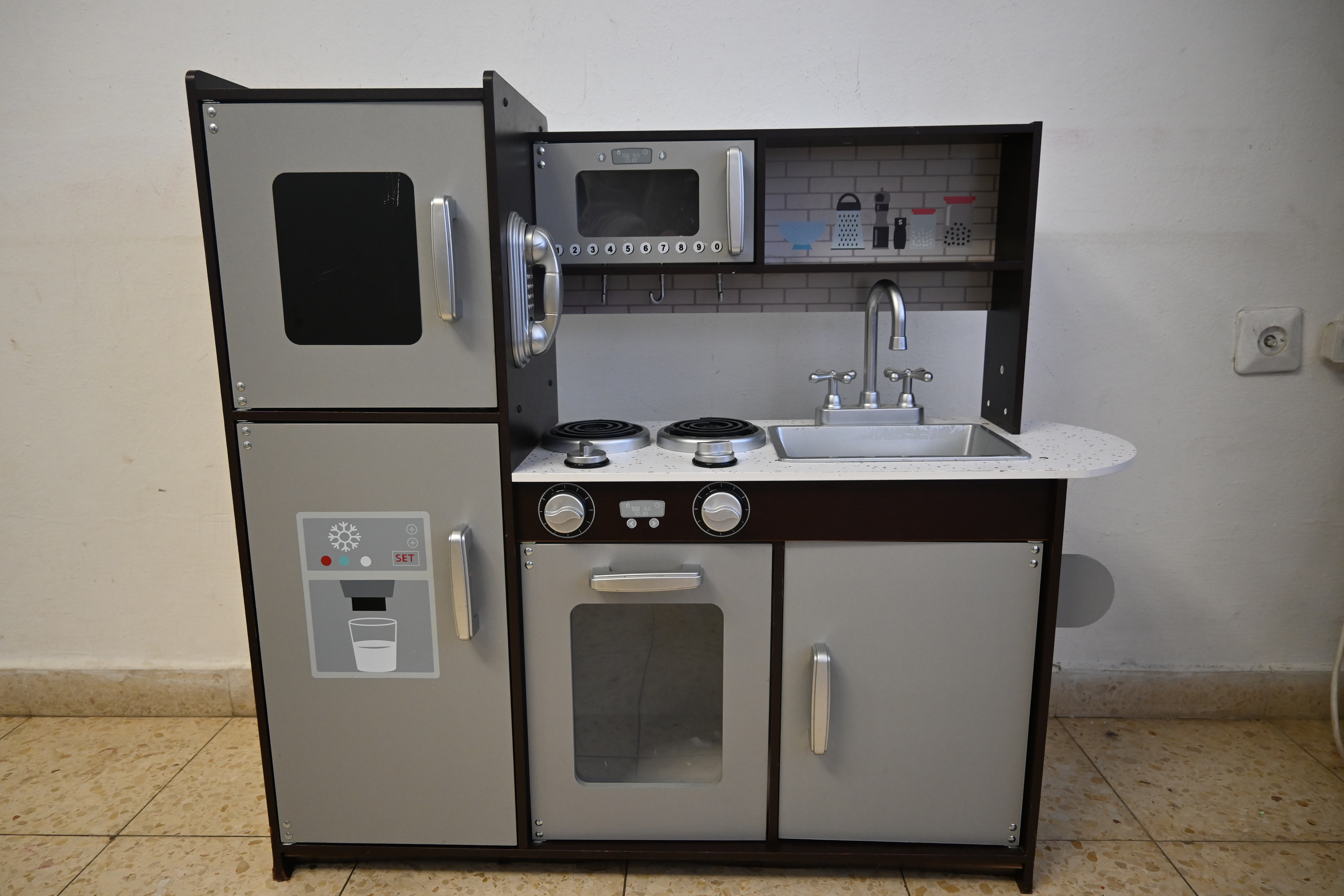 Wooden Kitchen Set