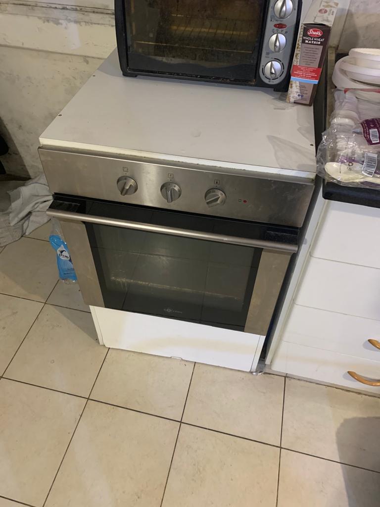 Built-in oven
