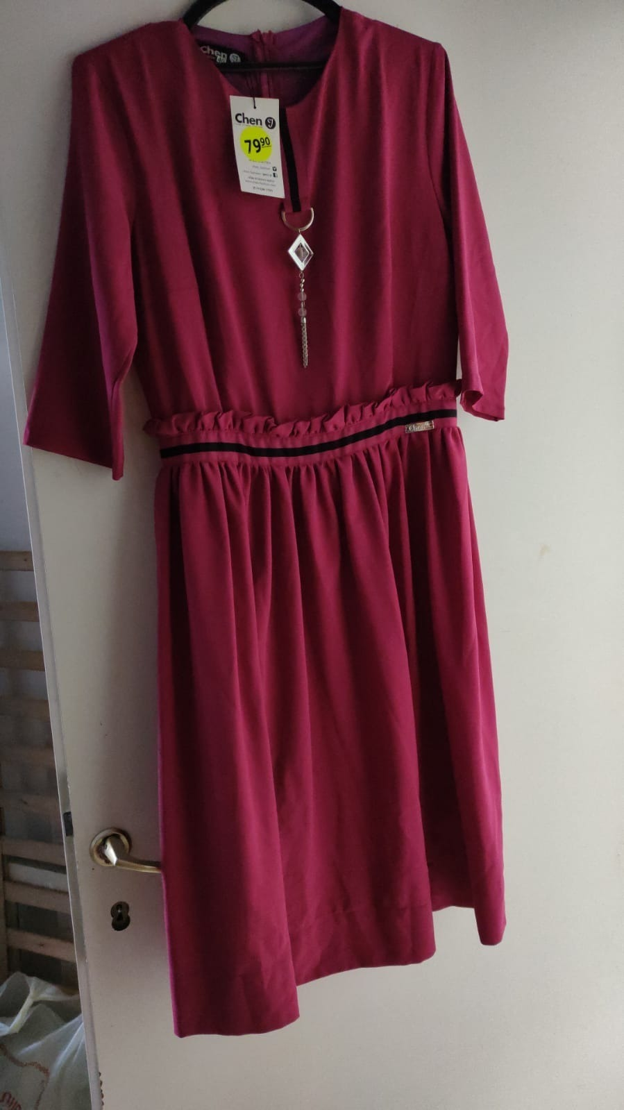 Brand new dress size 40 CHEN