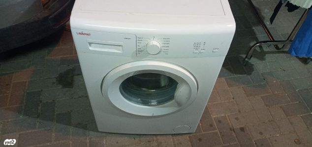 washing machine lavomat 6 kilo like new