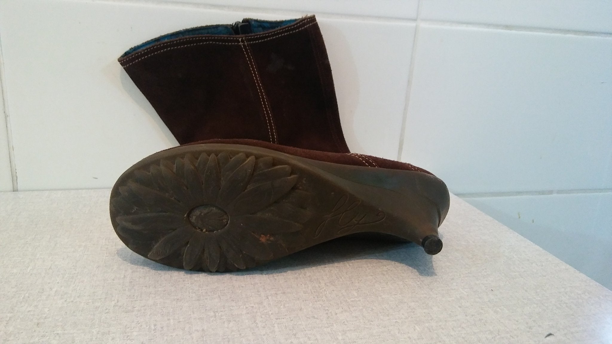 Fly Boots - The Jerusalem Market