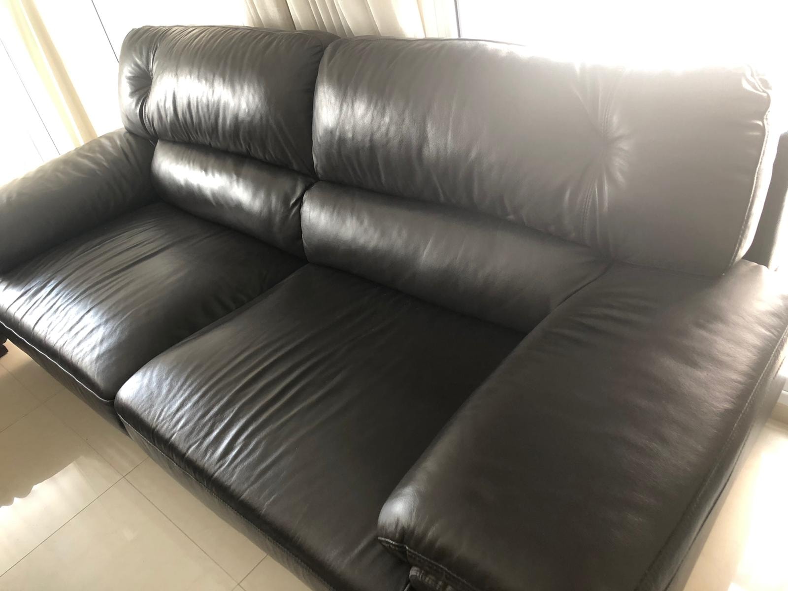 STUNNING genuine Italian leather sofas! like-new