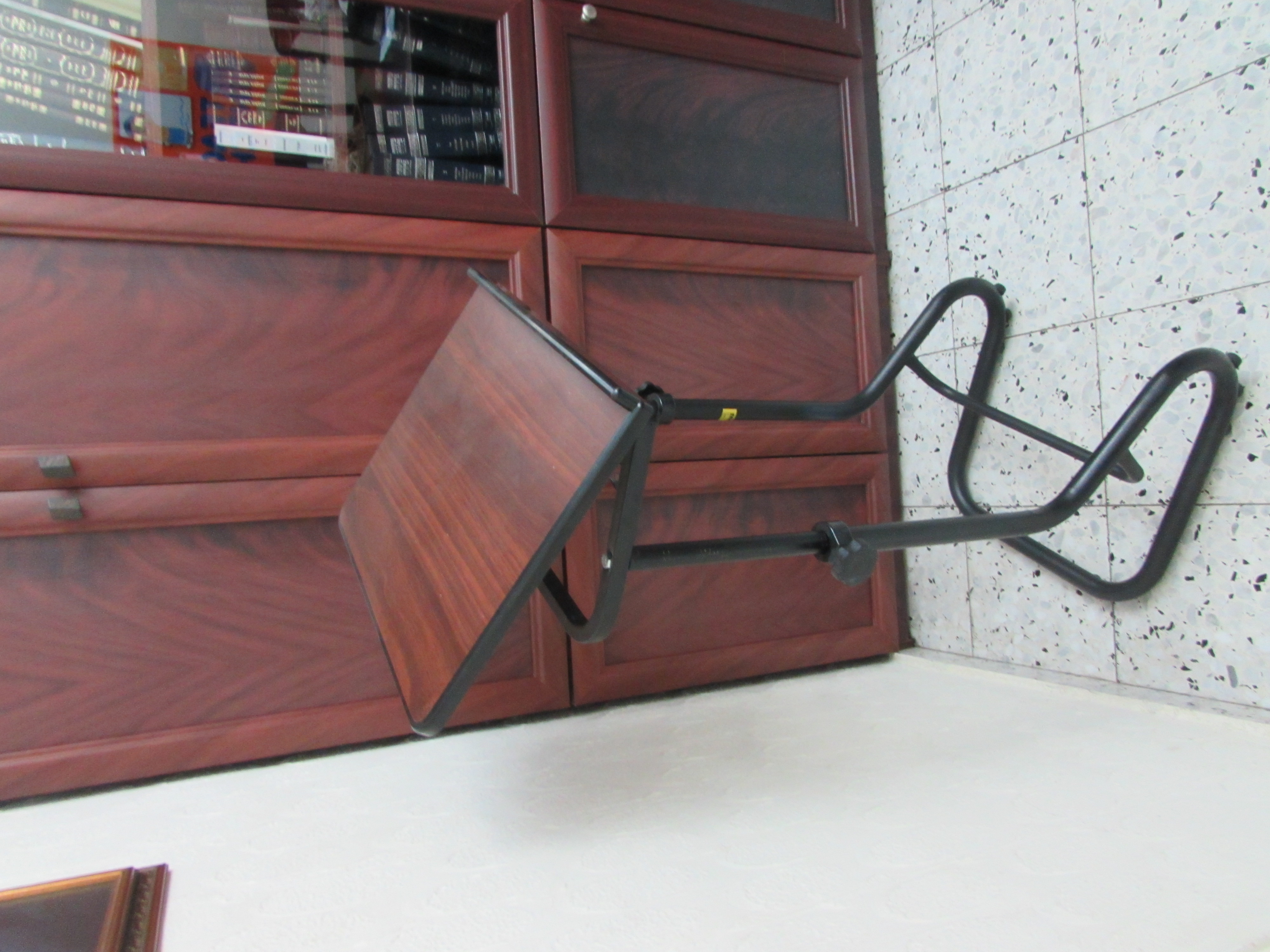 Shtender - Standing - Wooden