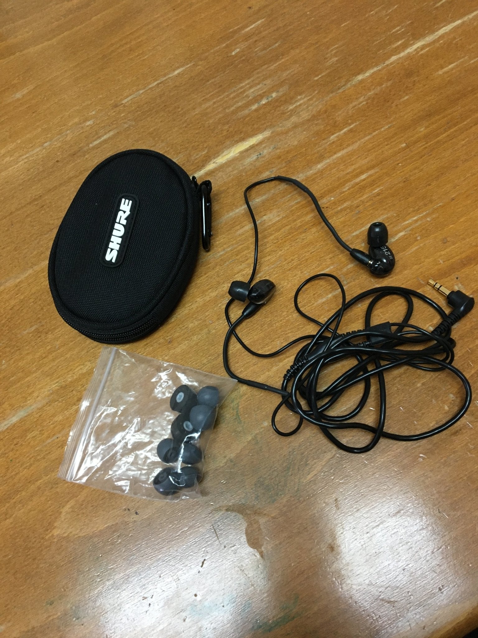 Shure Headphones - The Jerusalem Market
