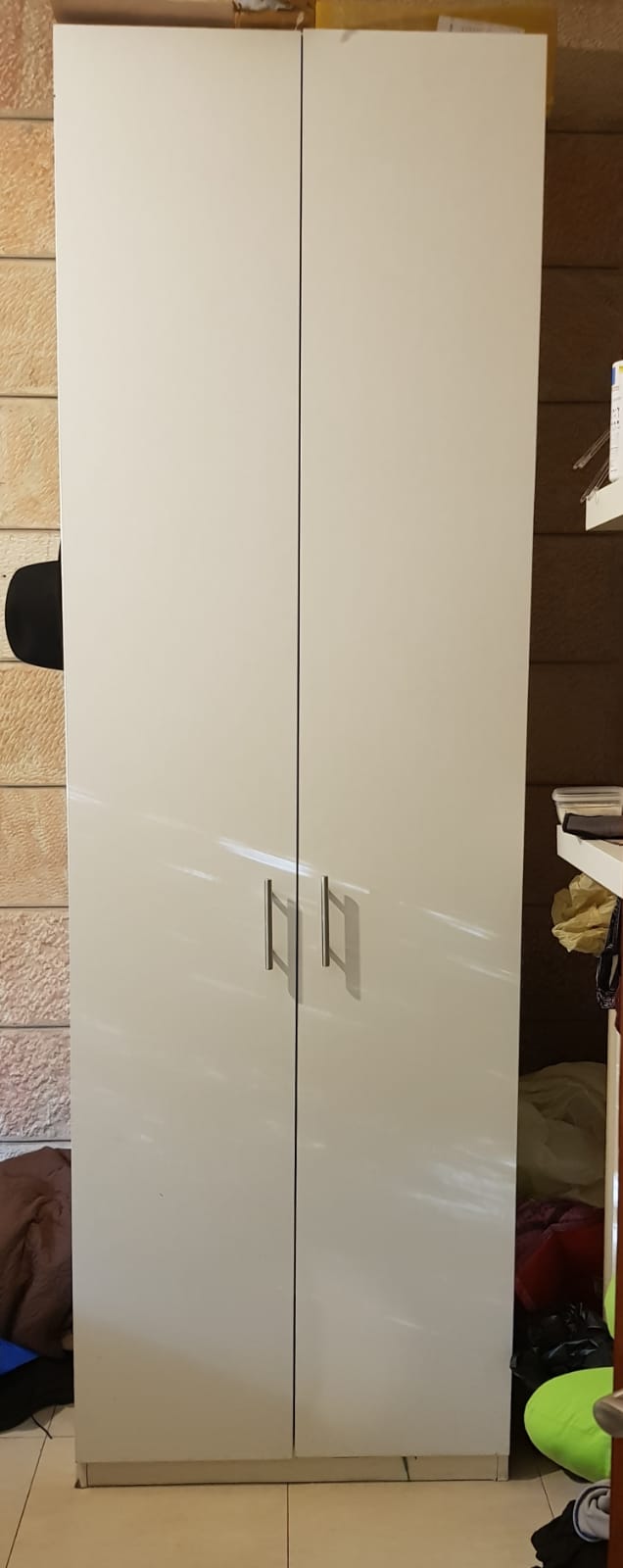 2 door coat closet