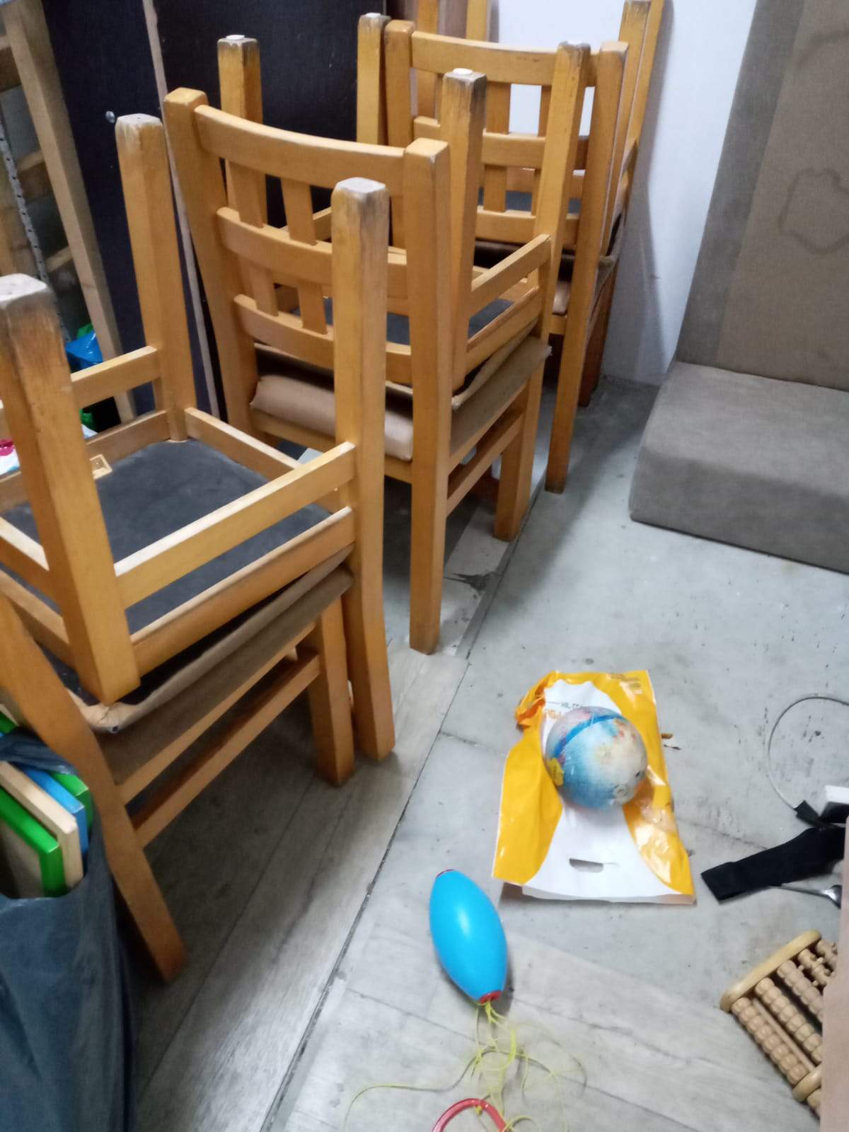 Dining Room Table with 6 Chairs - The Jerusalem Market