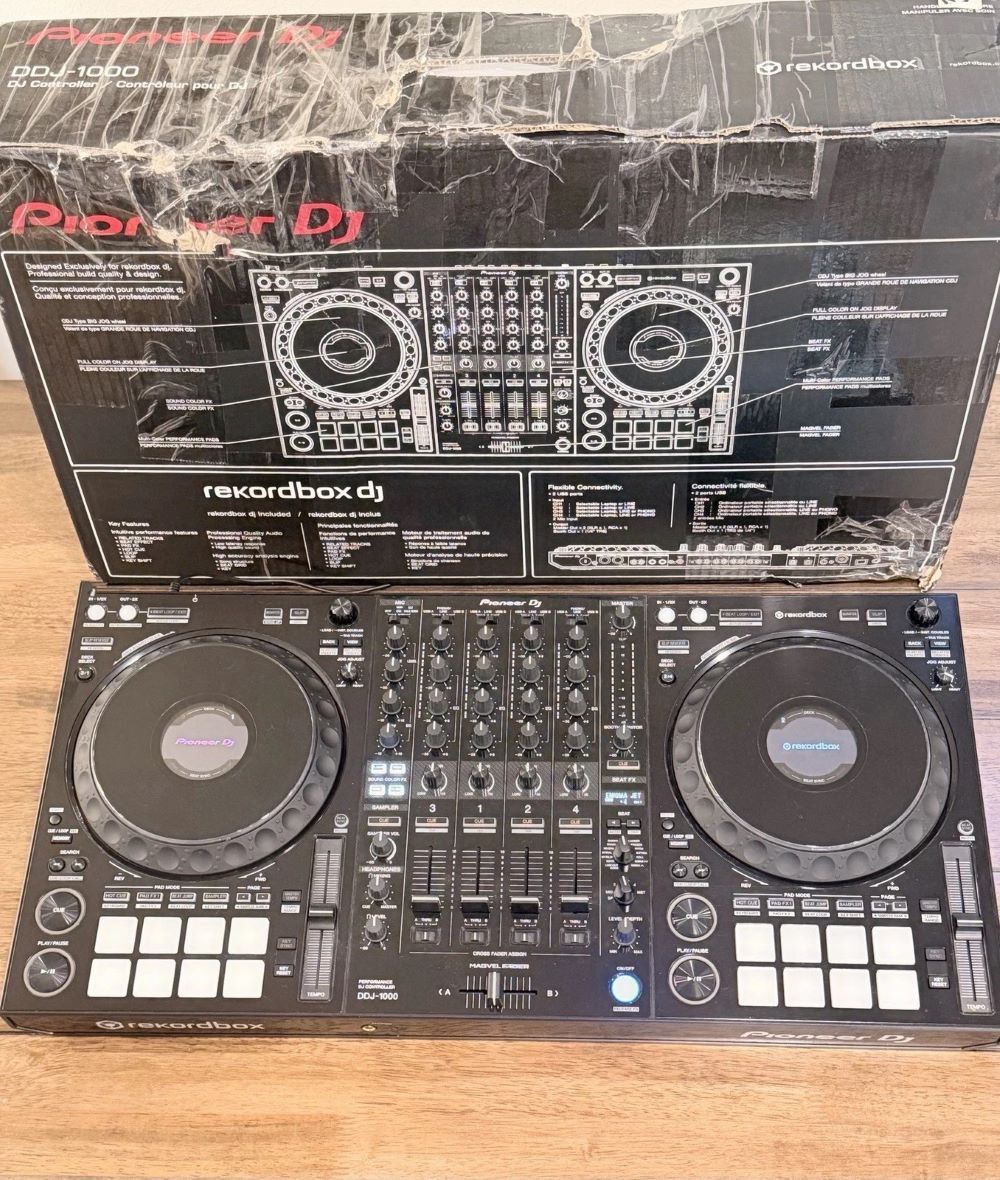 Pioneer DDJ-1000 Rekordbox DJ Controller