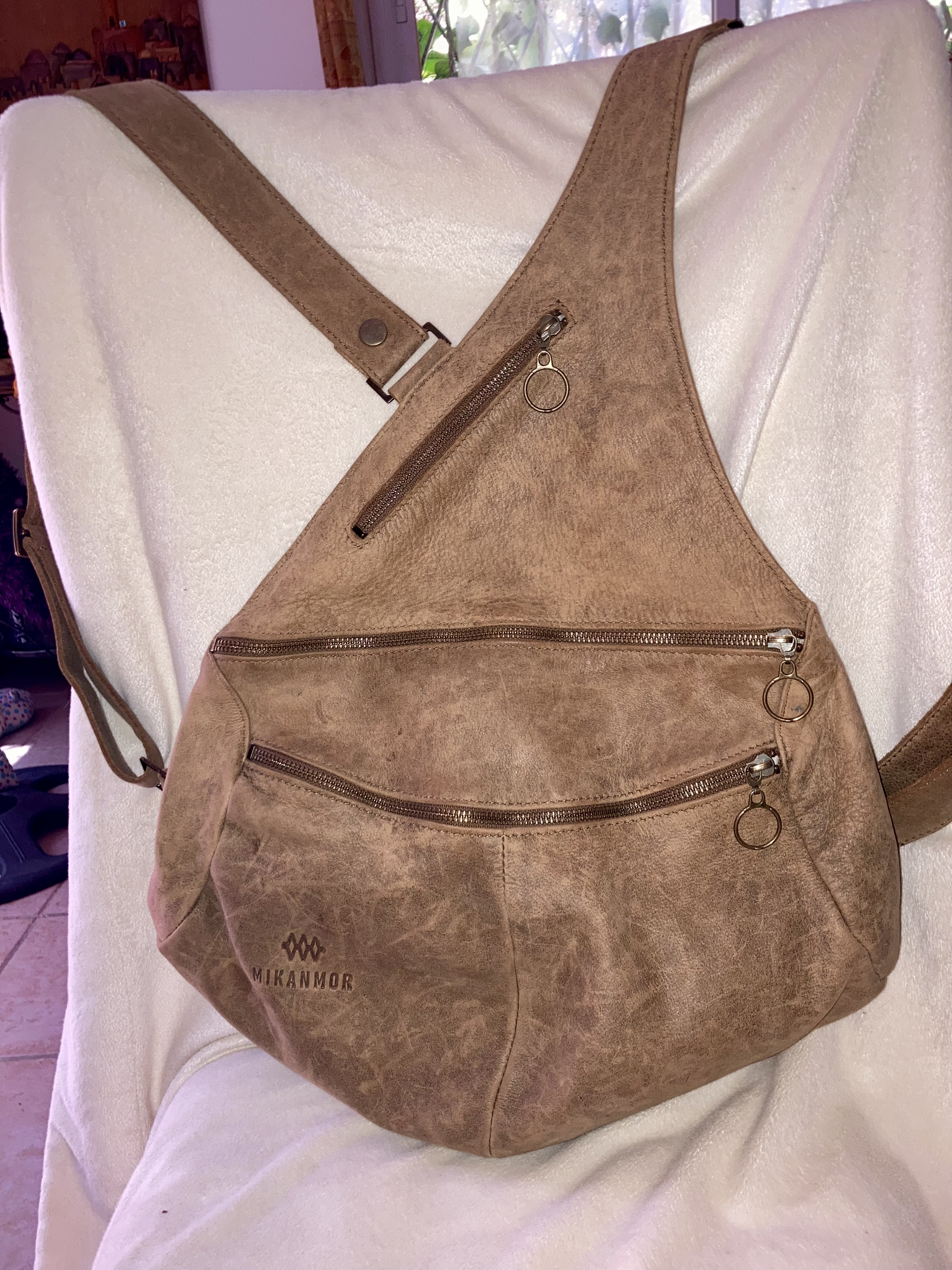 Mikanmor Leather Sling Backpack - image 2