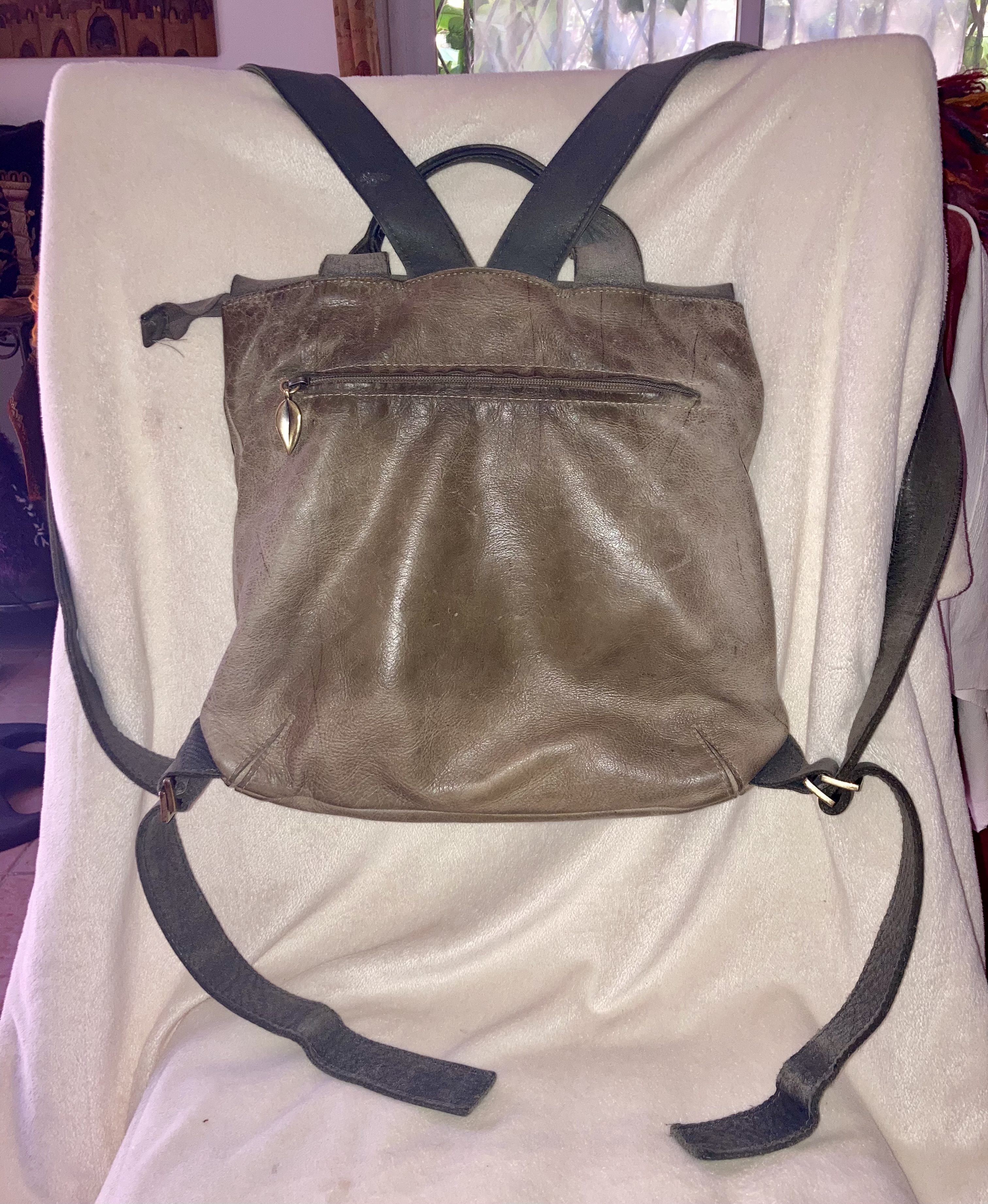 Neta Sade Leather Backpack Bag