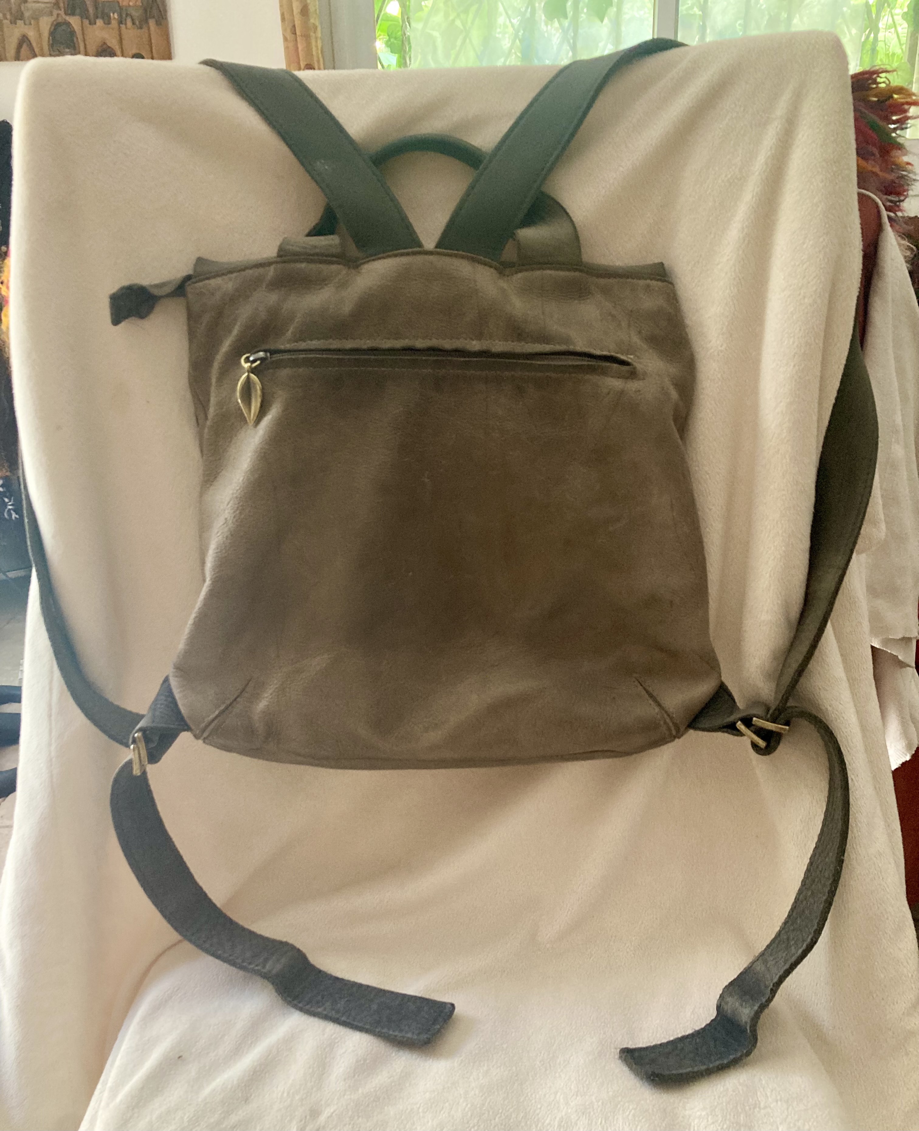 Neta Sade Leather Backpack Bag - image 5