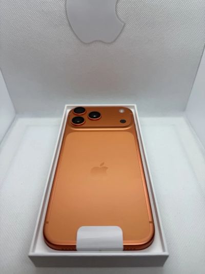 Apple iPhone 17 Pro Max, iPhone 17 Pro, iPhone 17, iPhone 17 Air - image 3
