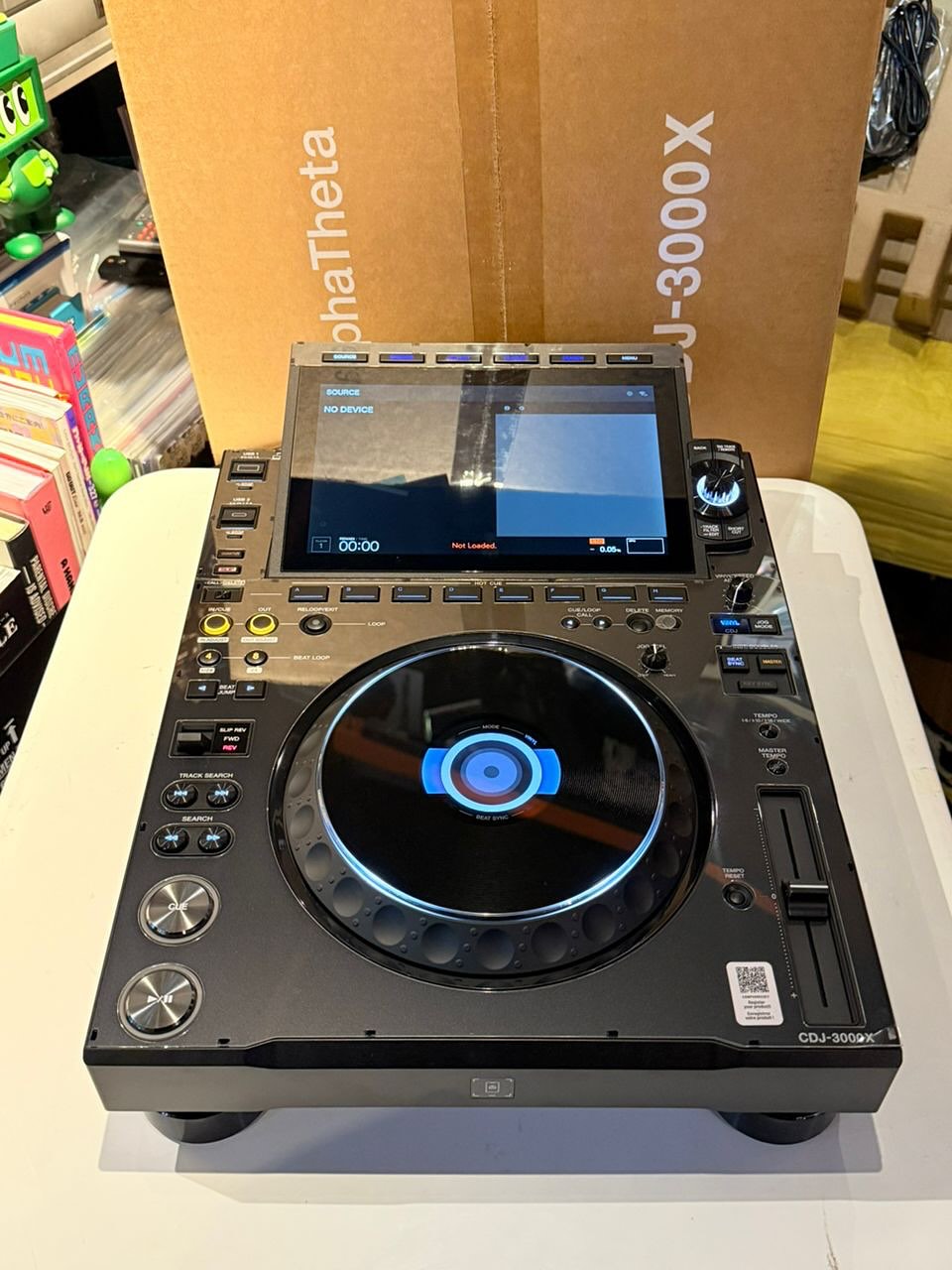 AlphaTheta CDJ-3000X , Pioneer CDJ-3000, Pioneer DJM-A9, AlphaTheta Euphonia - image 2