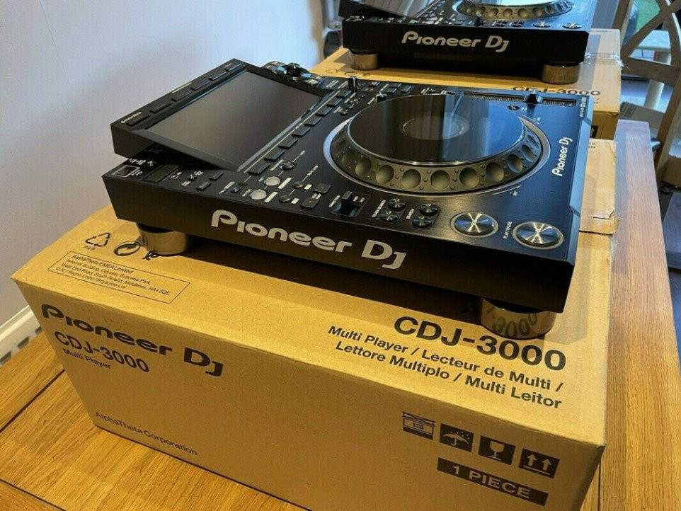 AlphaTheta CDJ-3000X , Pioneer CDJ-3000, Pioneer DJM-A9, AlphaTheta Euphonia - image 5