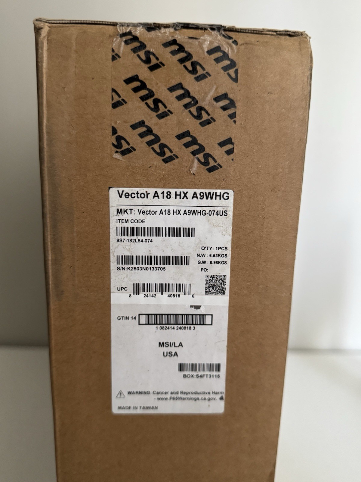 (NEW) MSI - Vector A18 HX AI 18" 240Hz QHD+ Gaming Laptop - image 2