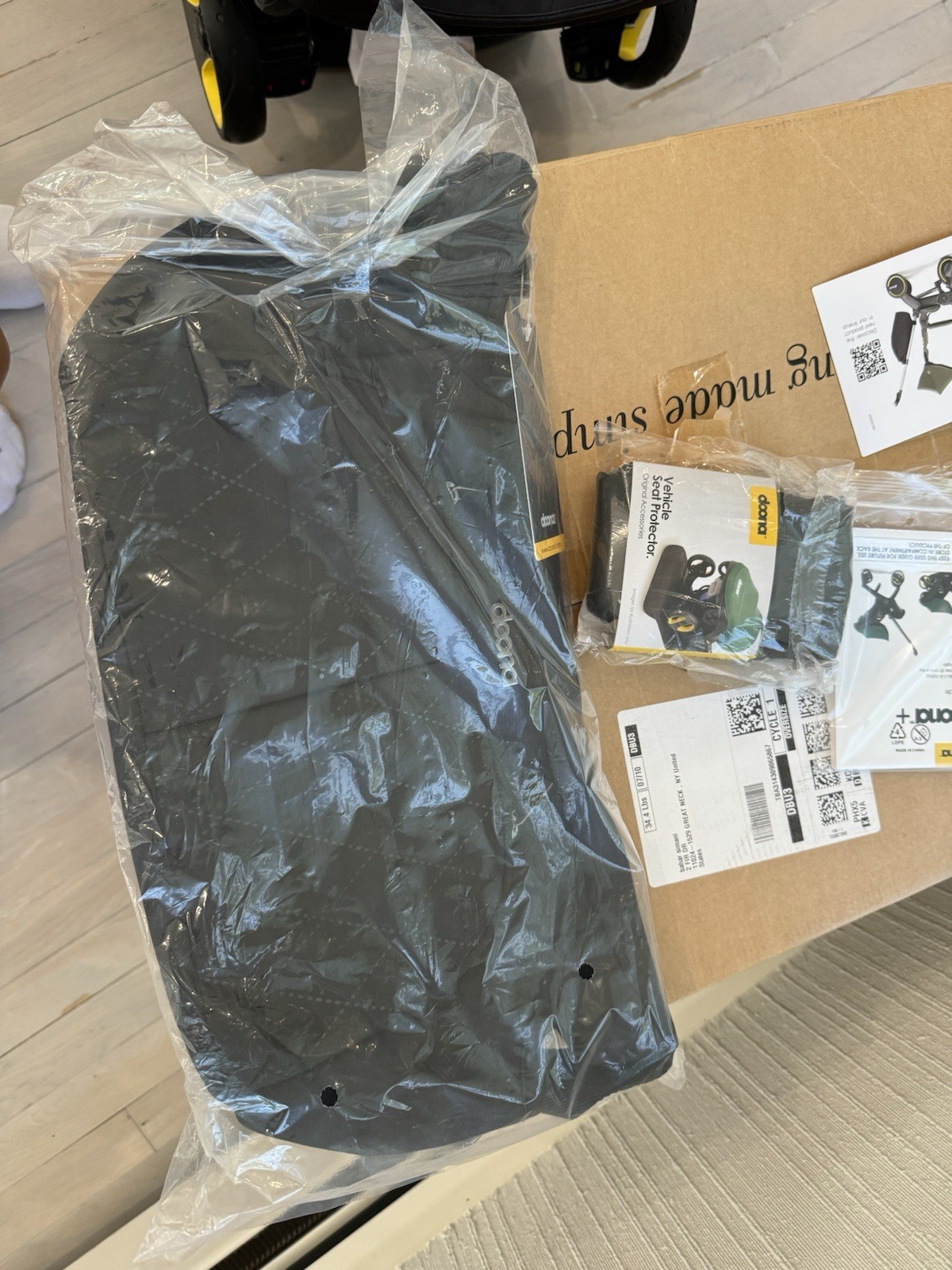 Doona Infant Car Seat - image 2