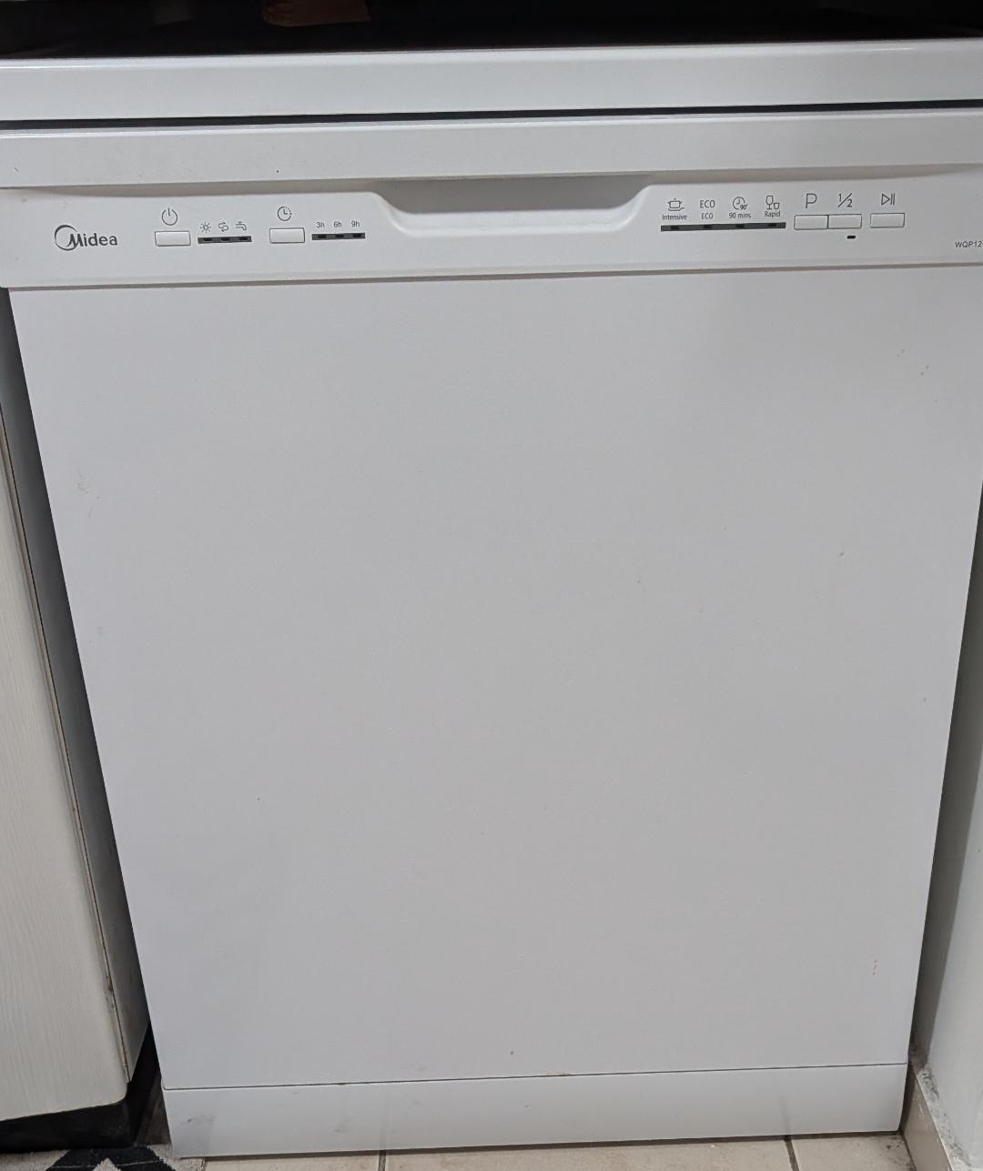 Midea Dishwasher - Excellent Condition - Fleishig