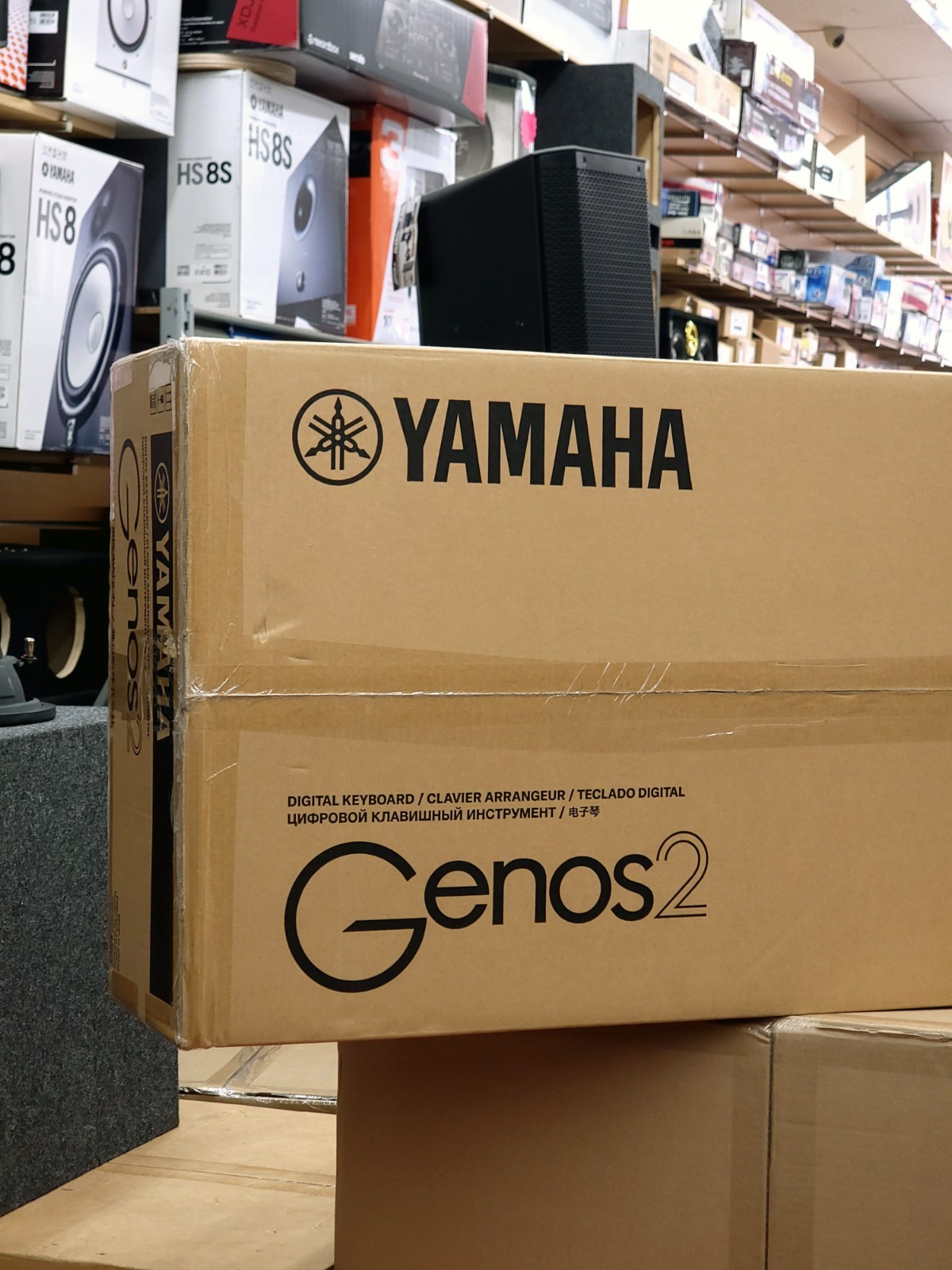 Yamaha GENOS2 76-Key Arranger Workstation