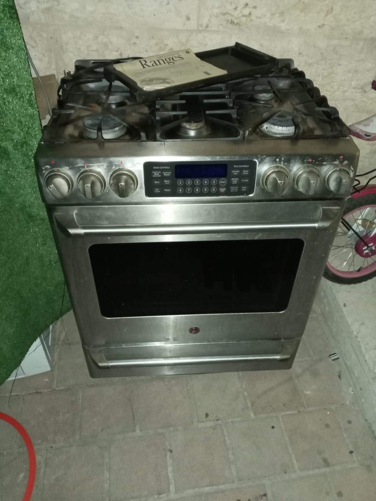 GE Self Clean 90 cm Oven Deluxe - The Jerusalem Market