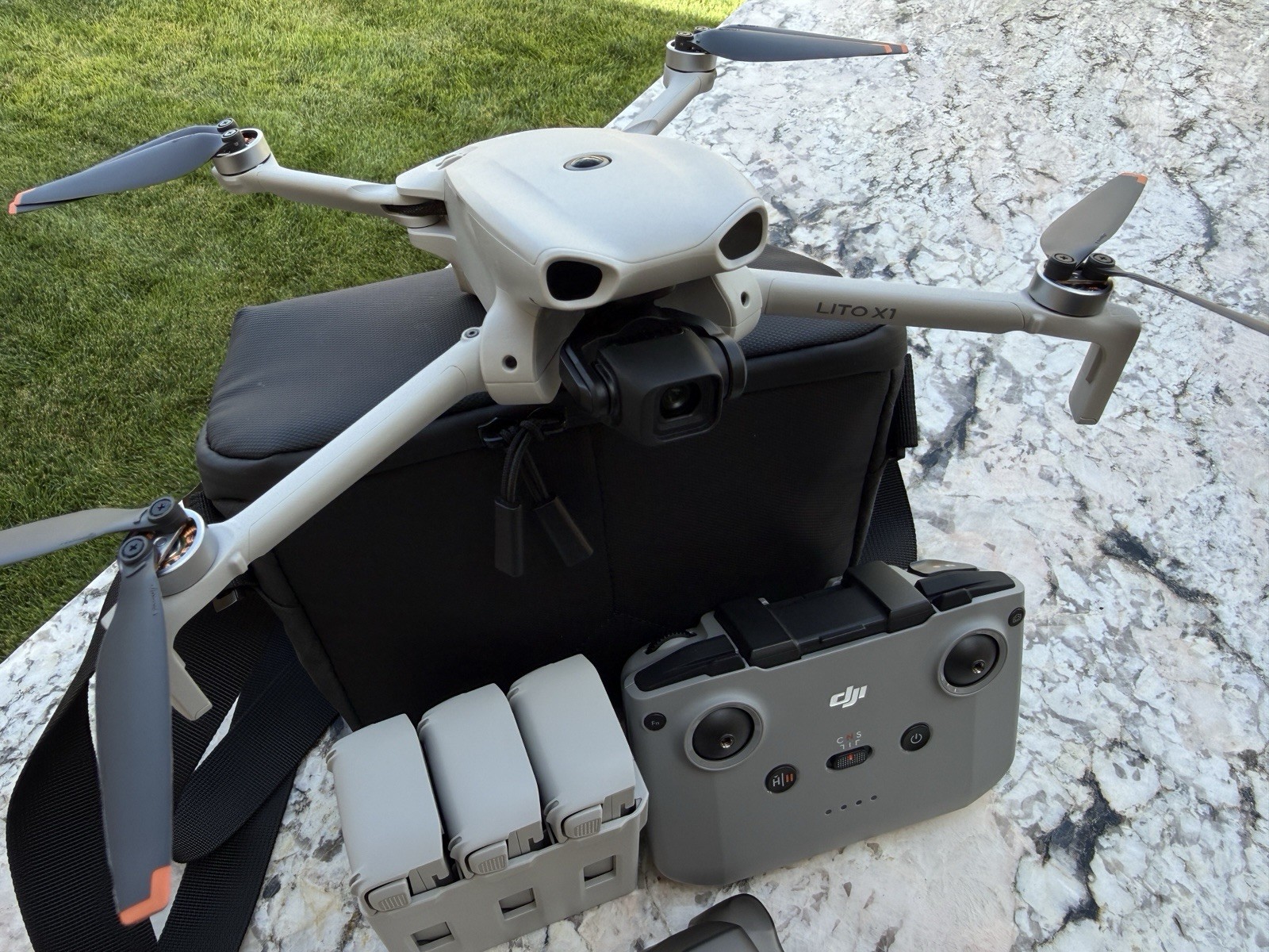 DJI Mini X1 Drone Fly More Kit 4K Camera N3 Controller