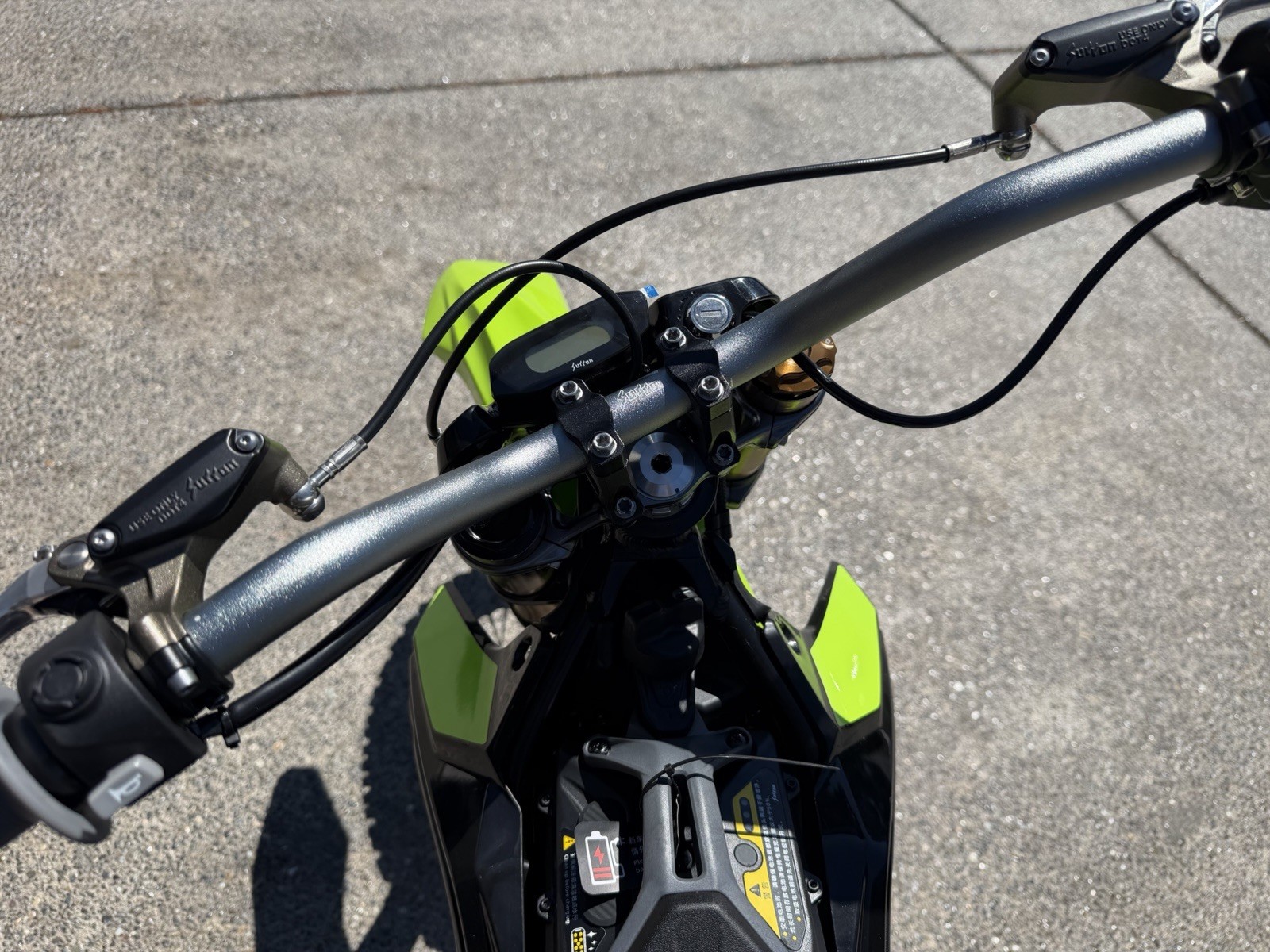 2026 Surron HYPER BEE 58V 22Ah Electric Dirt Bike 40Mph Top Speed Blue - image 4