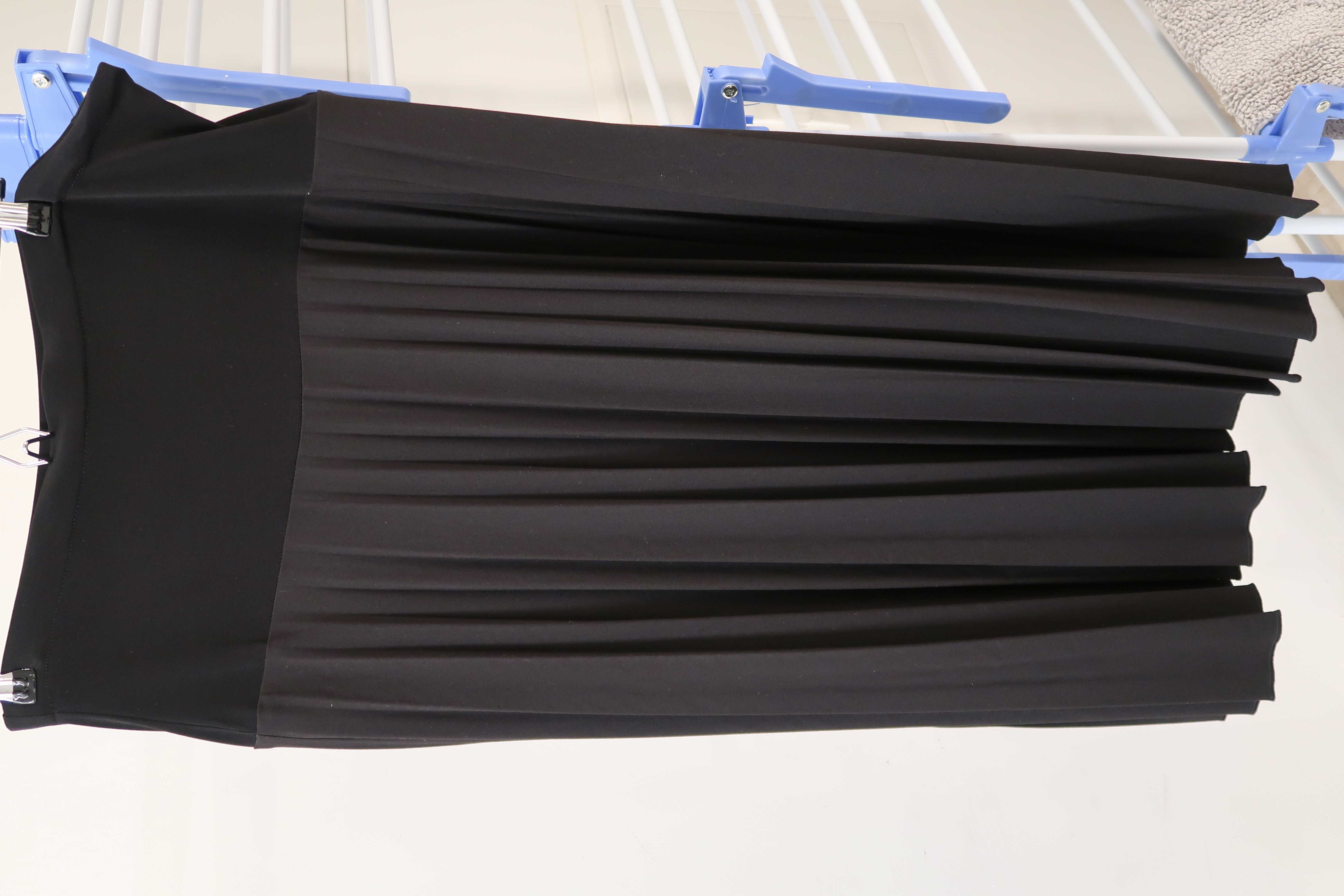 Black Maternity Pleated Skirt
