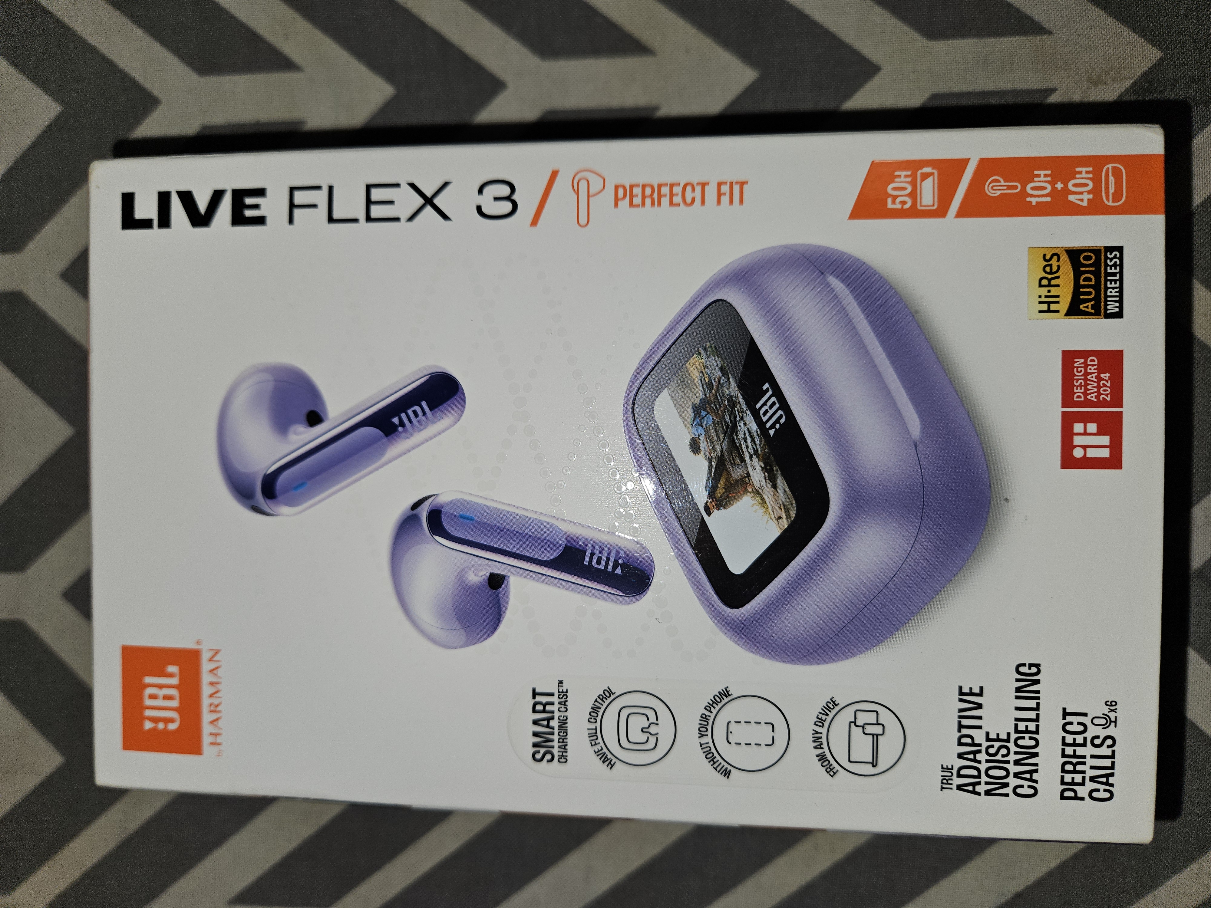 JBL Live Flex 3 Earbuds with ANC and touchscreen case