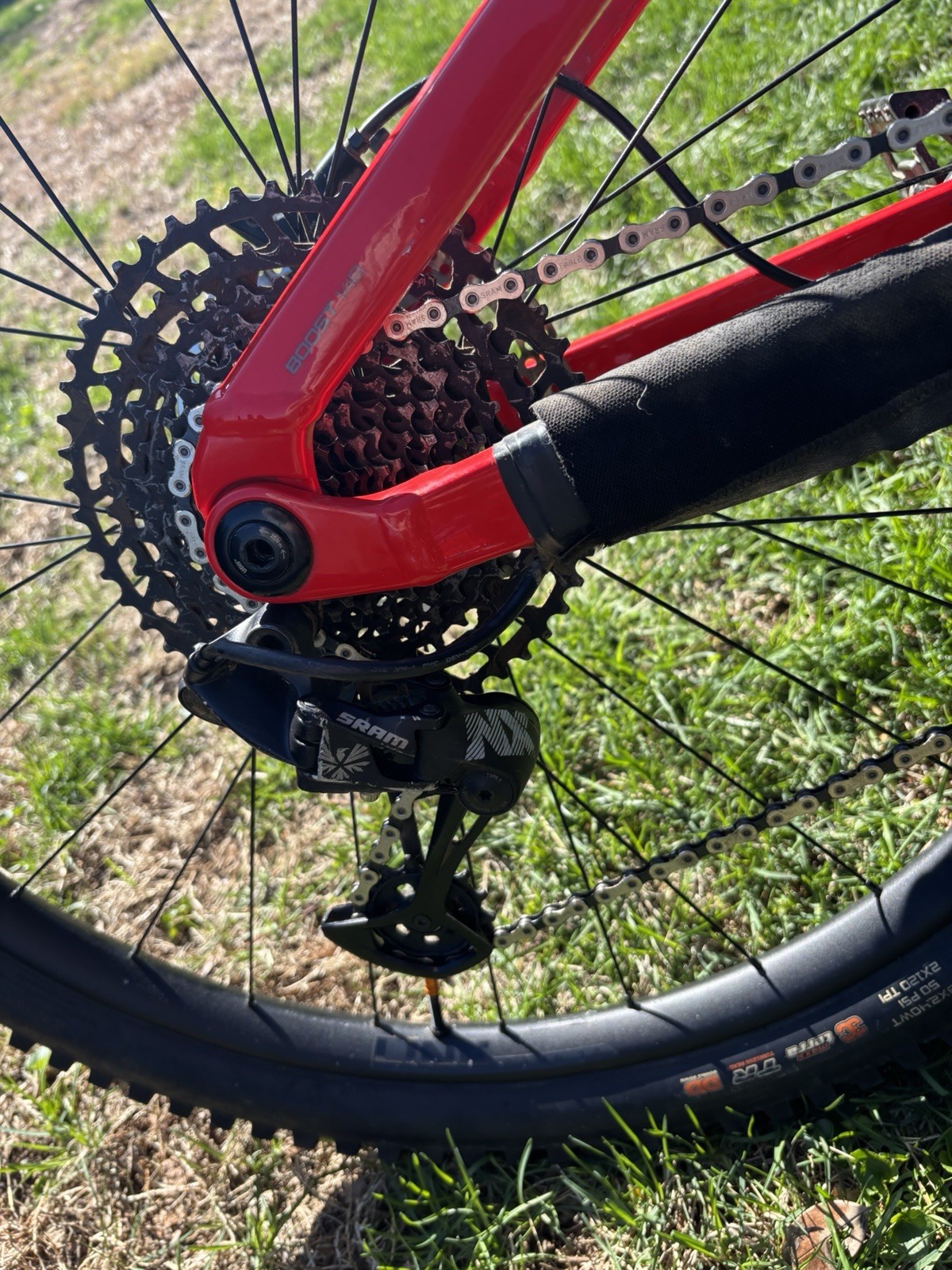 Trek Fuel EX 7 29 in M 2021 Full Suspension 12-Speed Dropper Red - image 2