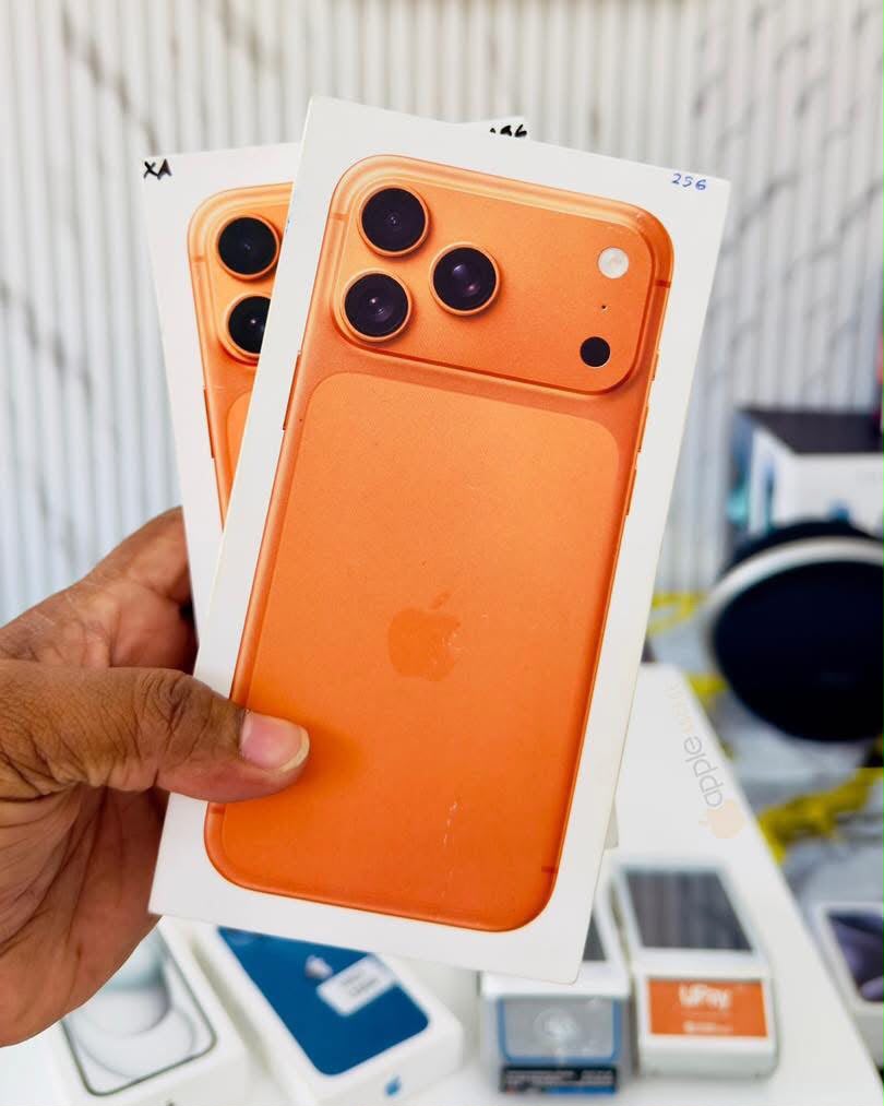 Unlocked Brand New Apple iPhone 17 Pro Max - image 2