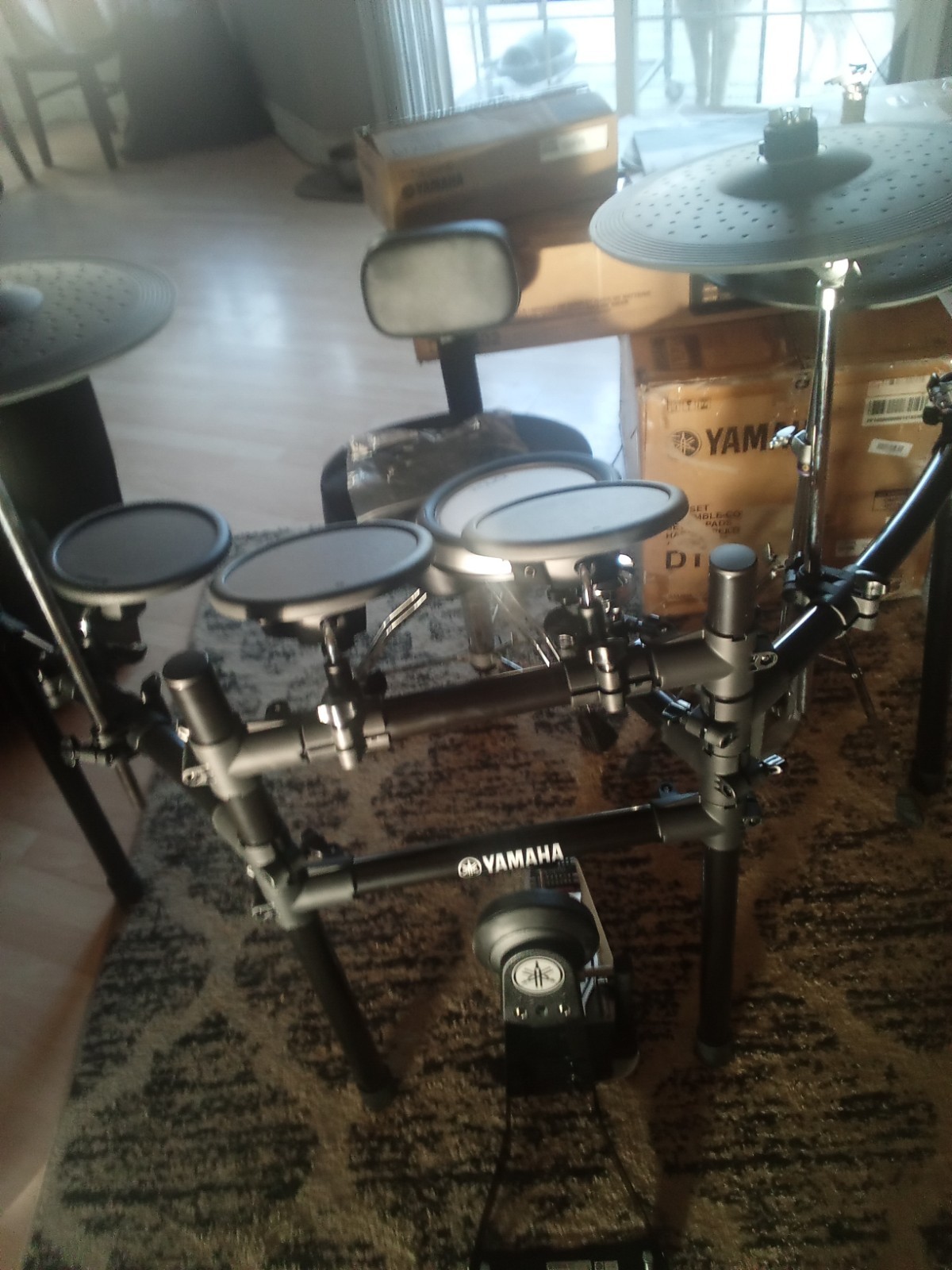 Yamaha DTX532K Electronic Drum Set – NEW IN BOX – Module + Rack